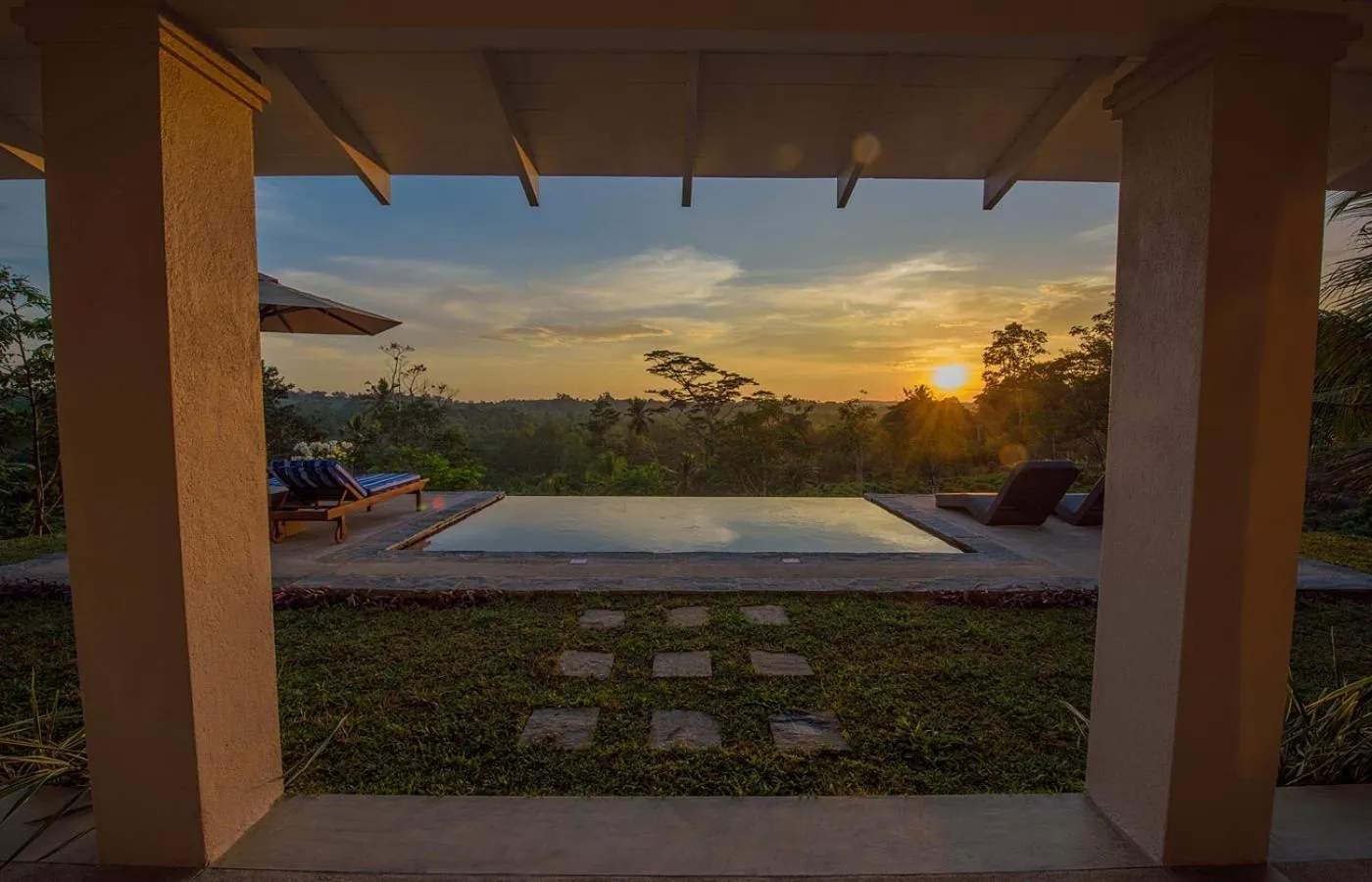 Sunrise in Kahanda Kanda