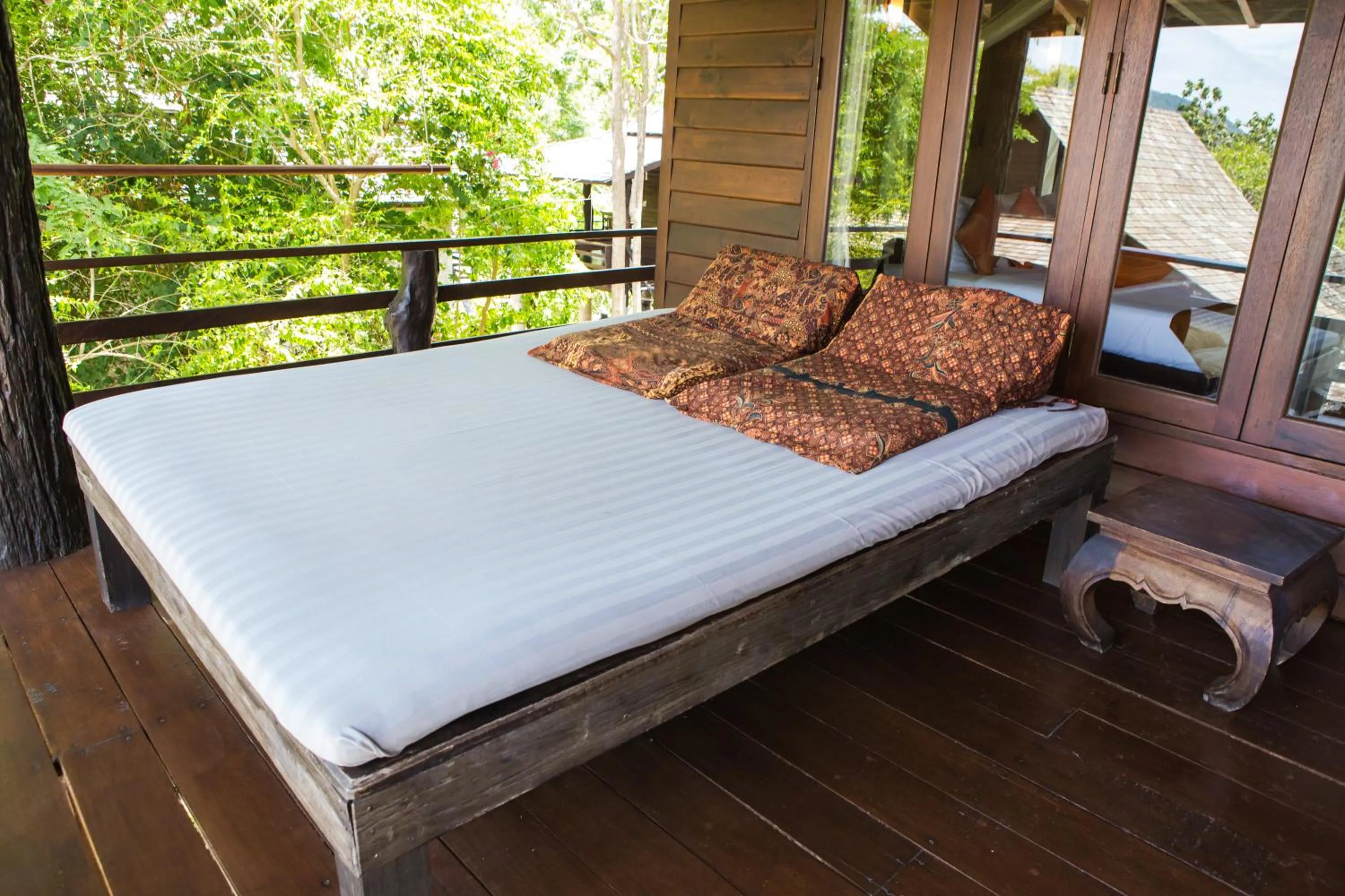Balcony/Terrace, Bed in Sensi Paradise Beach Resort