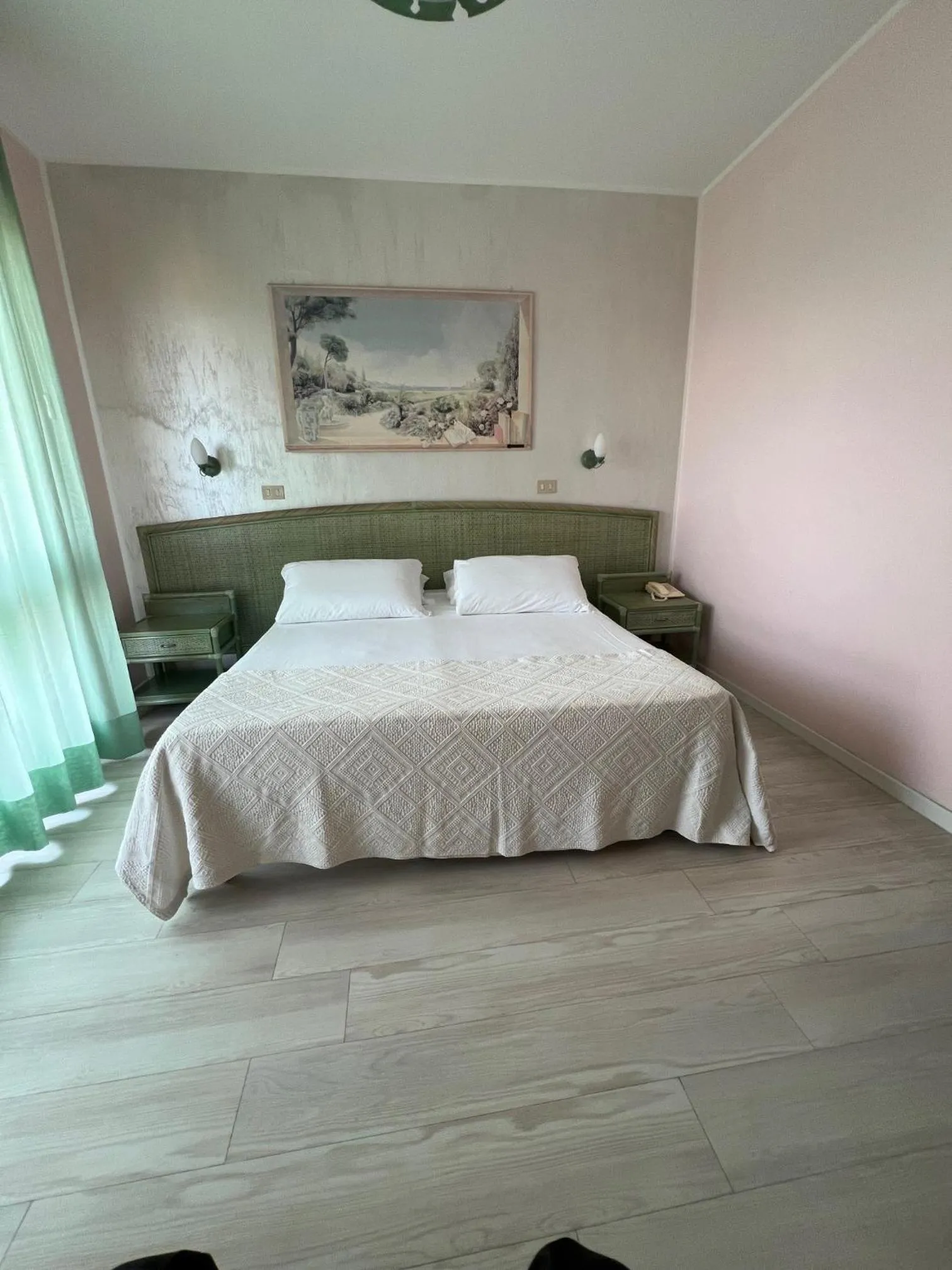 Bed in Hotel American