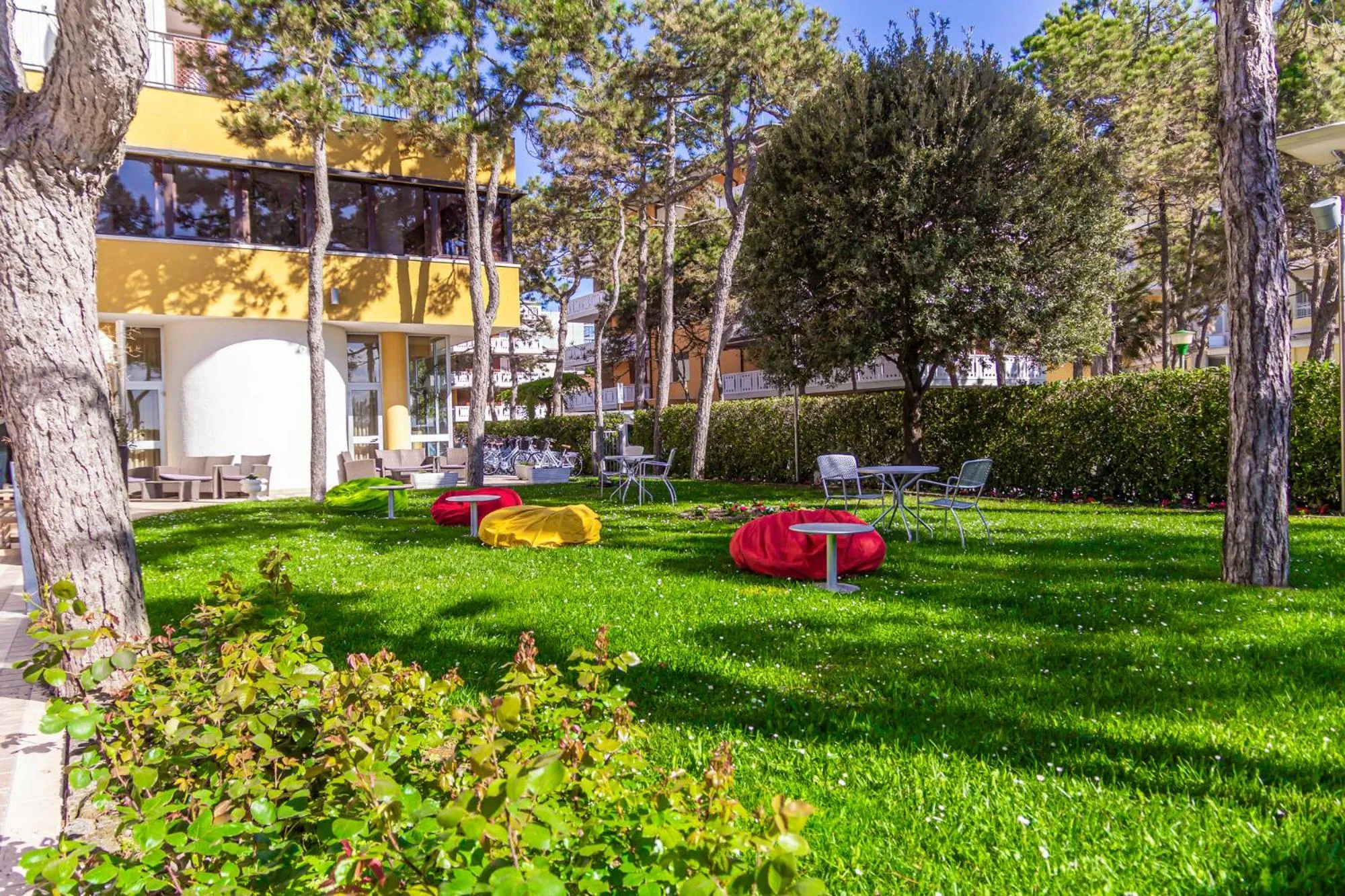 Garden in Hotel American