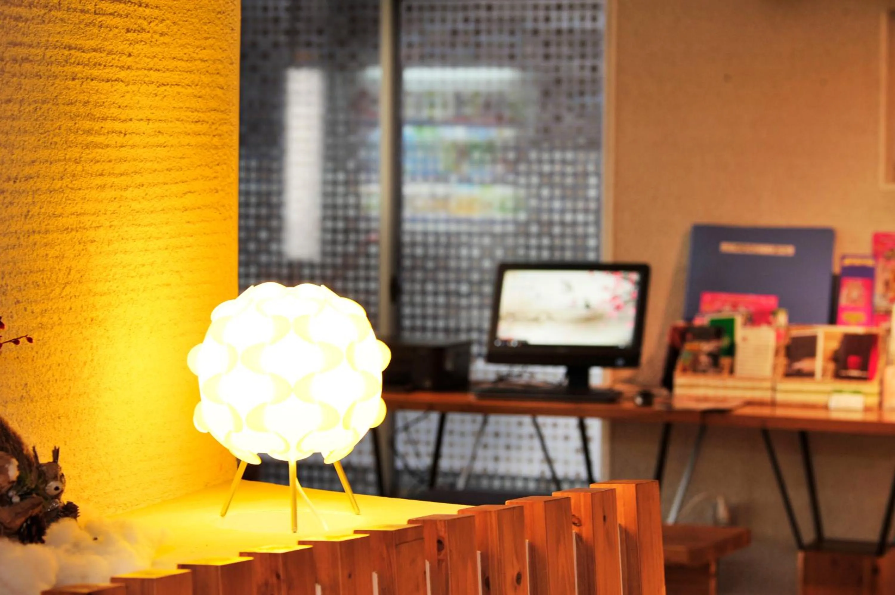 Decorative detail in R's Forest Inn