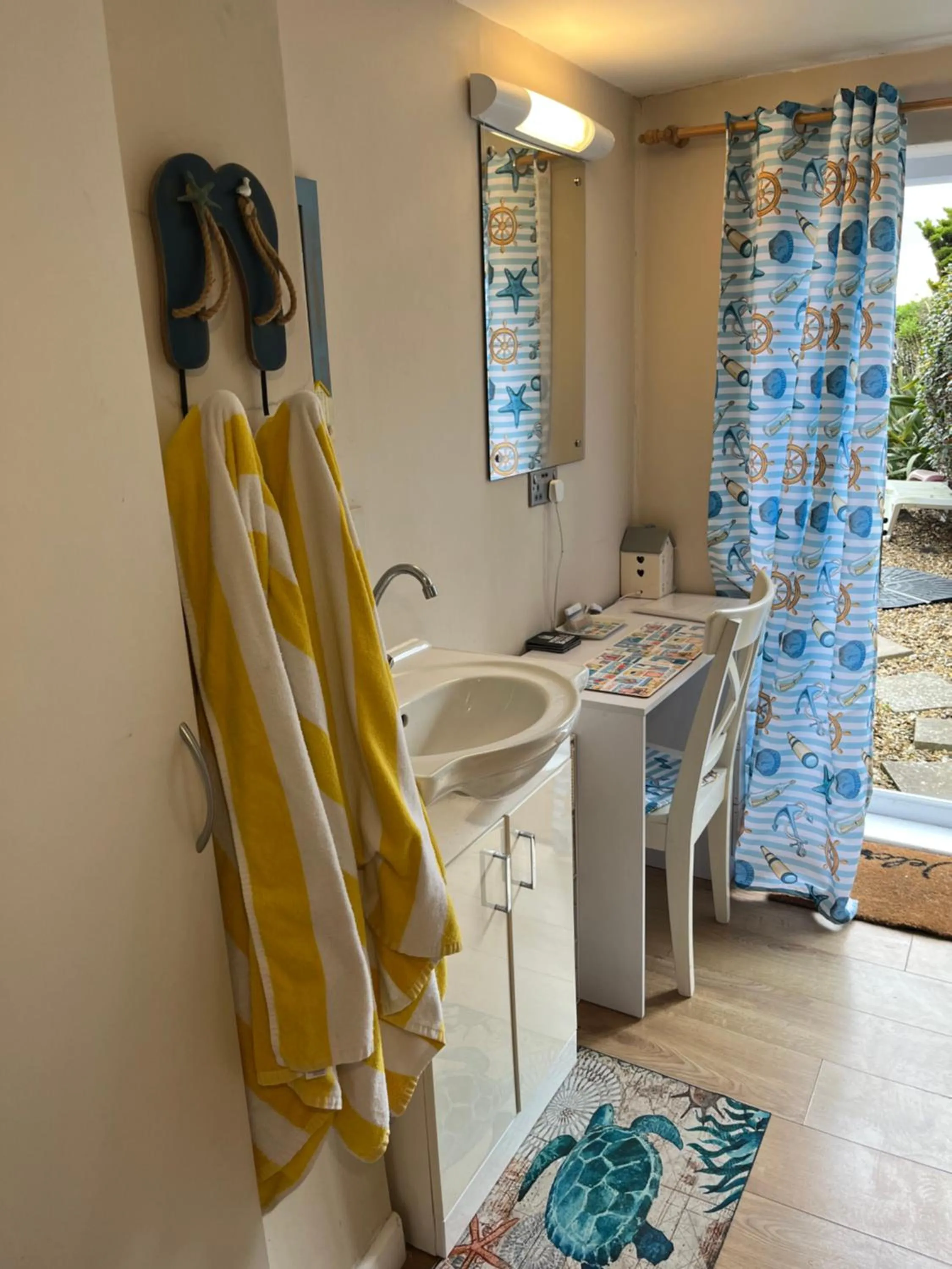 Cove Cott Guest Accommodation