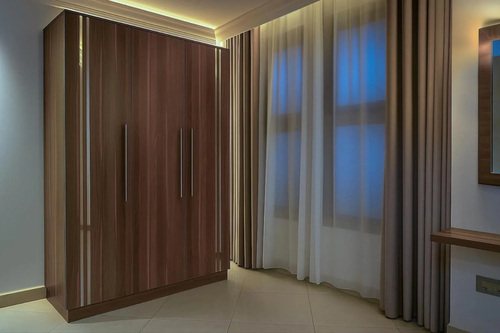 wardrobe in Costa Del Sol Hotel by Arabian Link