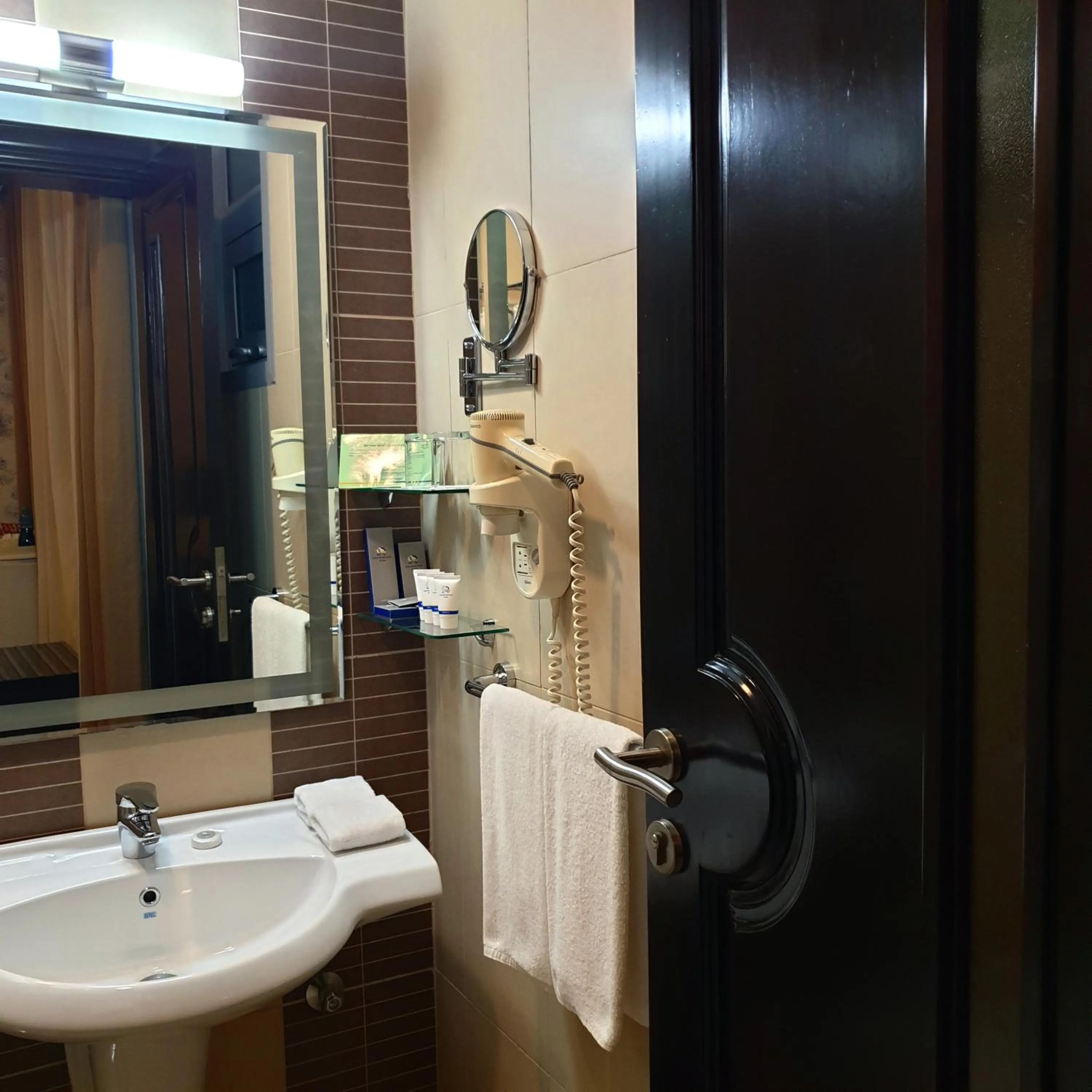 Bathroom in Costa Del Sol Hotel by Arabian Link