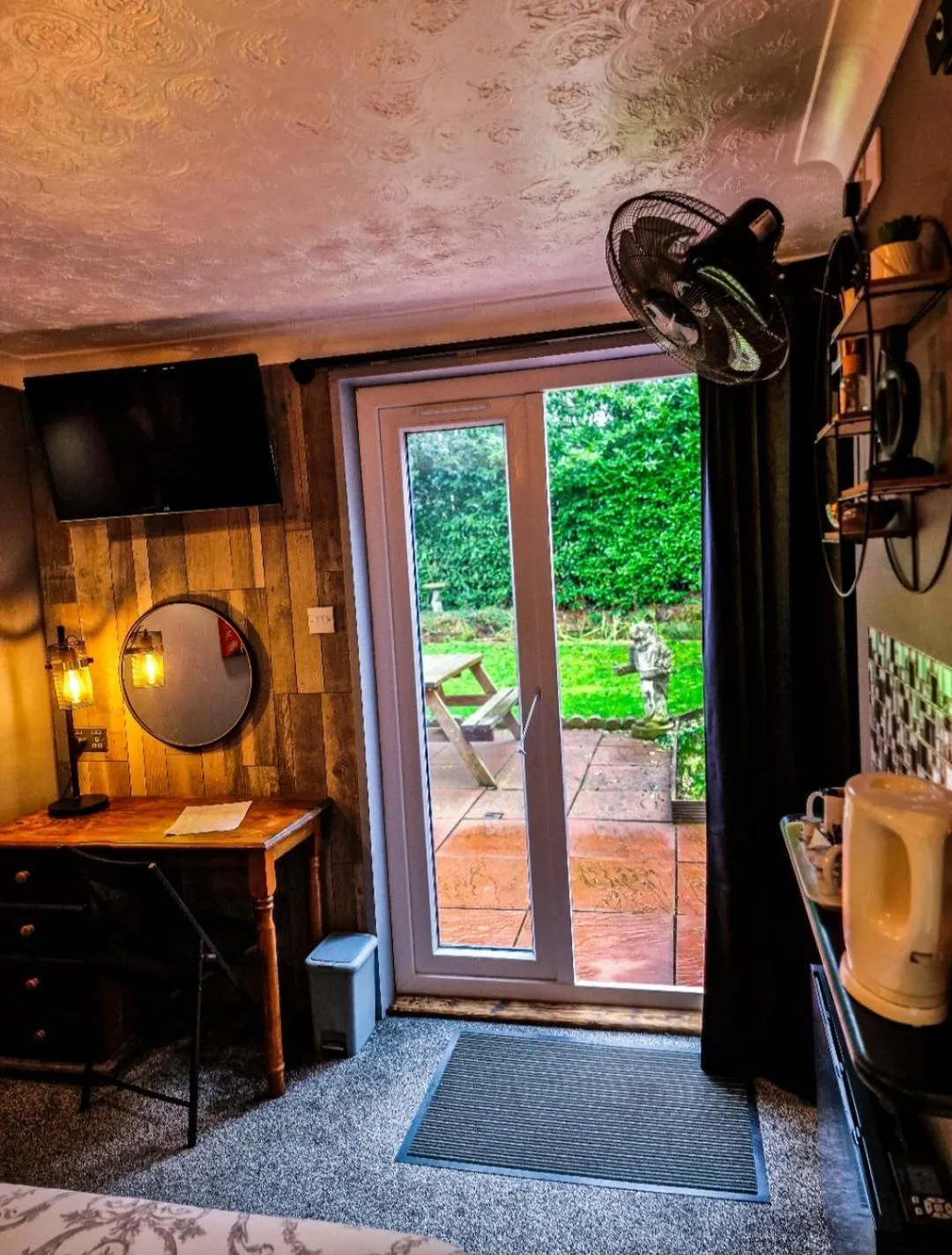 Garden view in The Andel