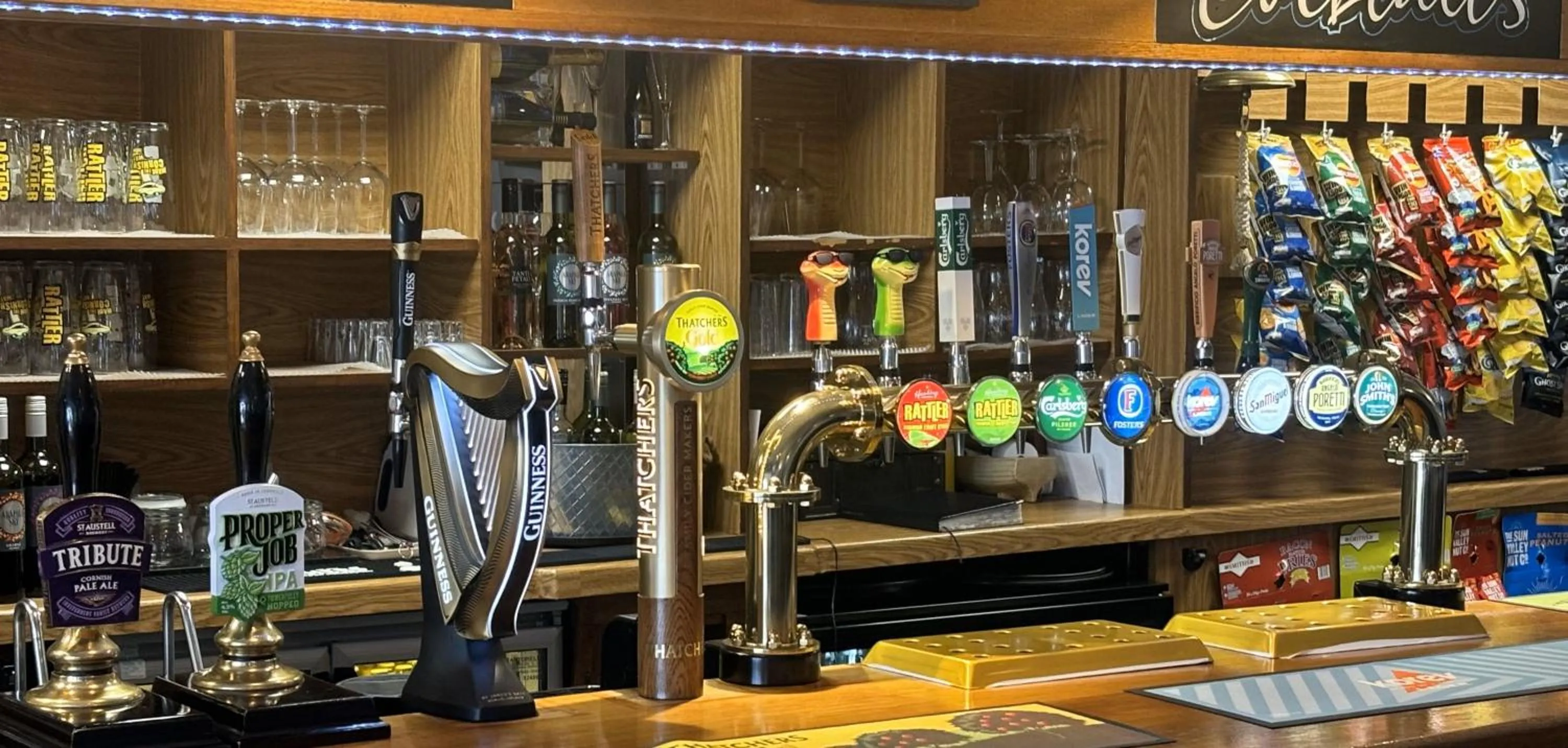 Lounge or bar in The Buccaneer Inn