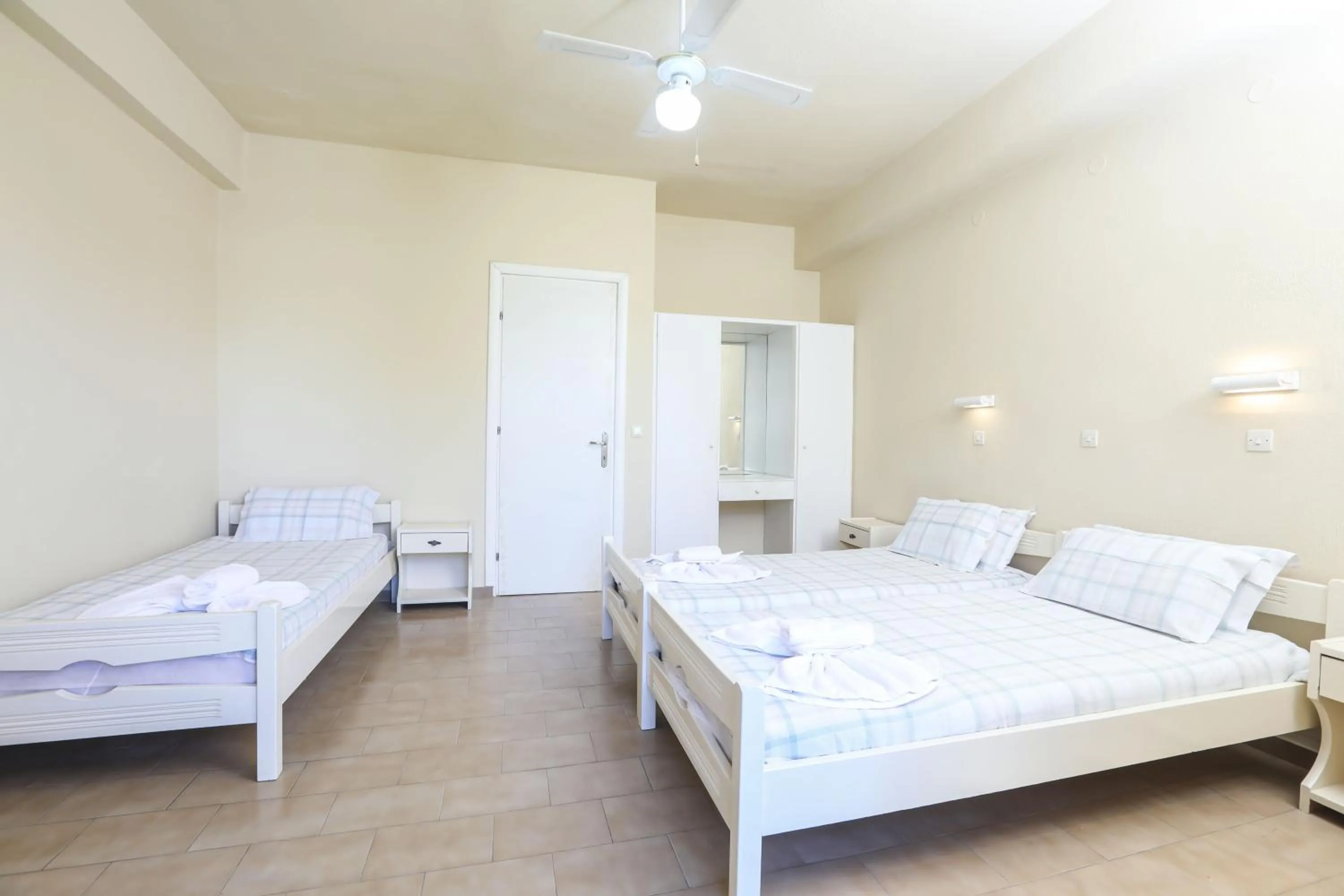 Bed in The Mayflower Studios & Apartments