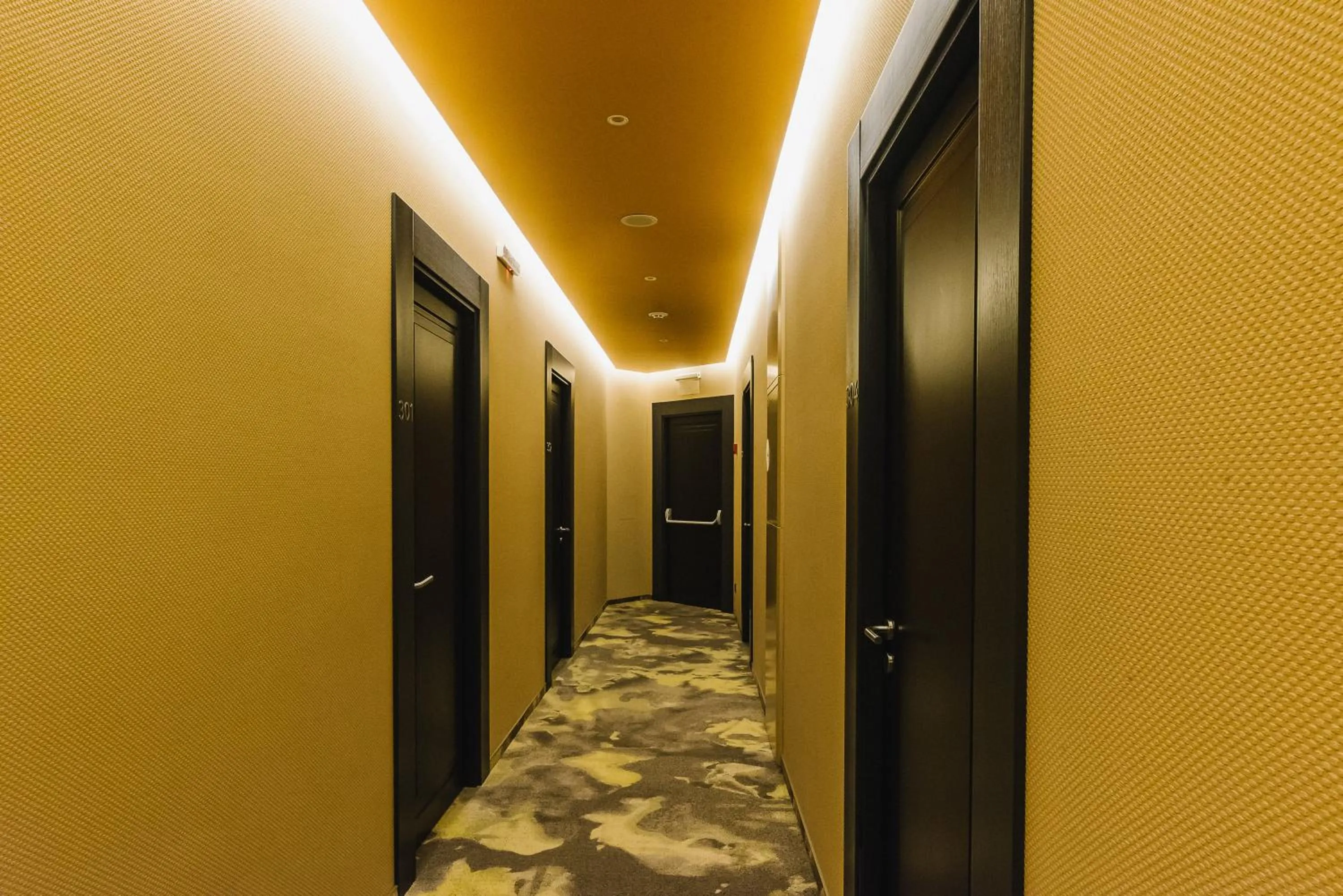 Area and facilities in Noble Boutique Hotel