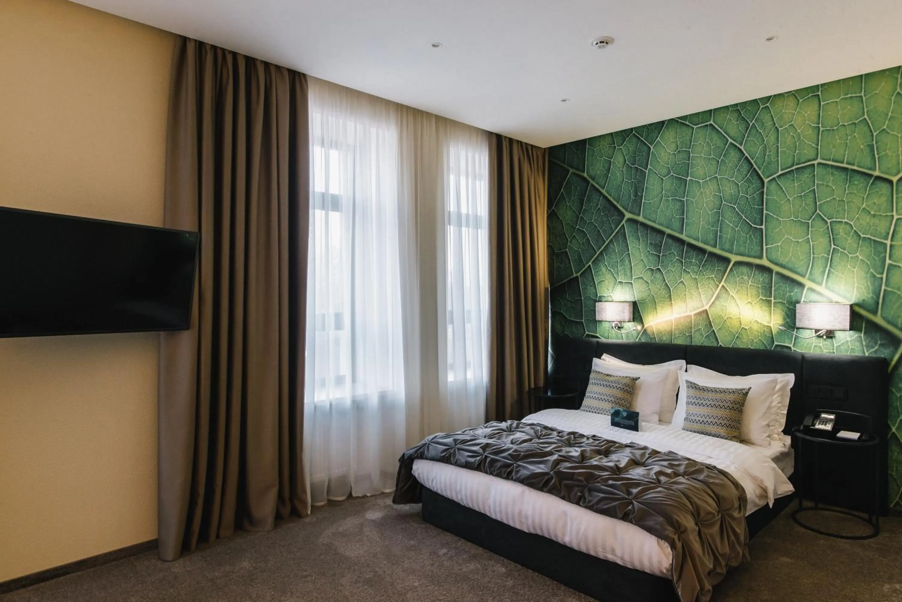 Photo of the whole room, Bed in Noble Boutique Hotel