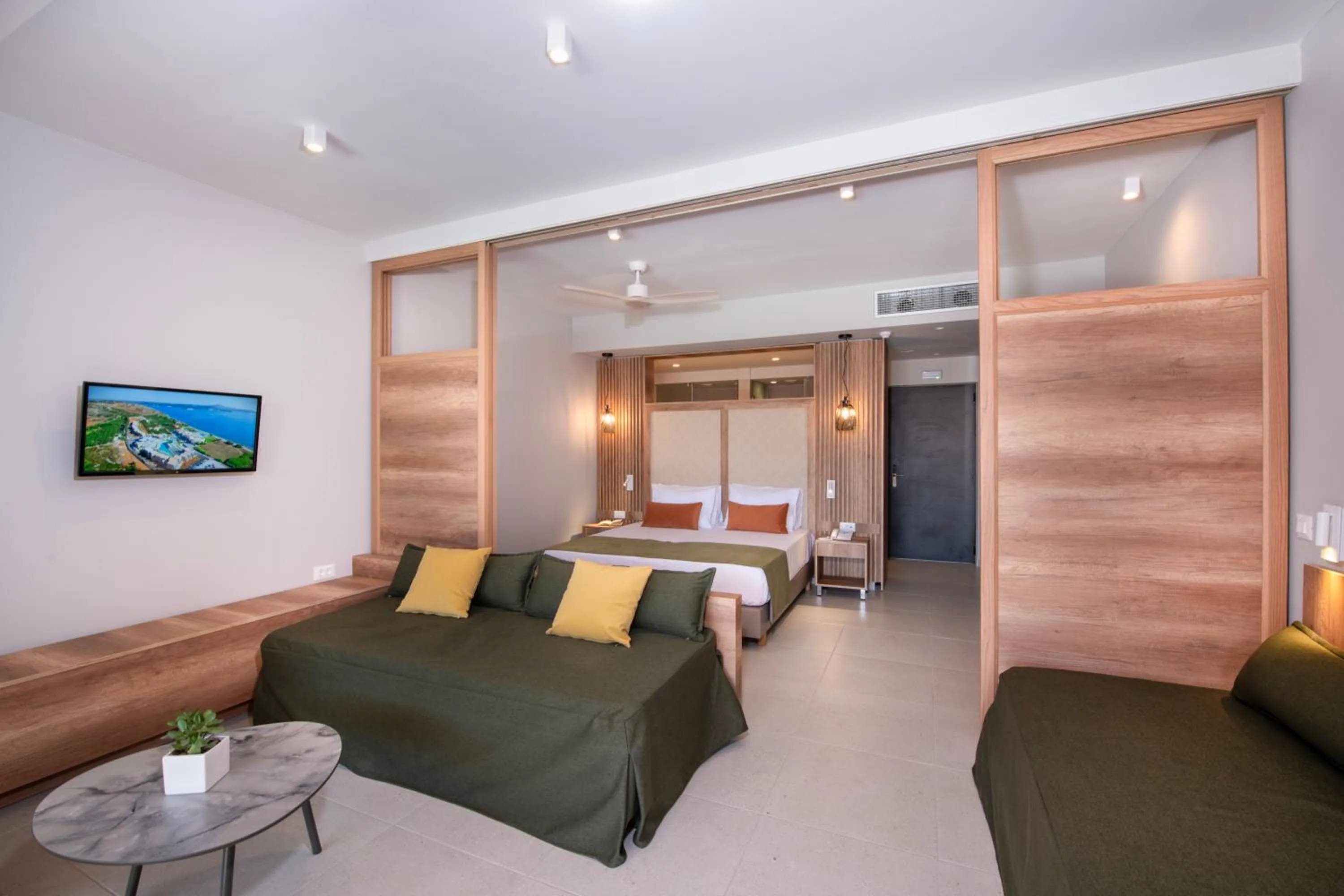 Bed in Kiani Beach Resort Family All Inclusive