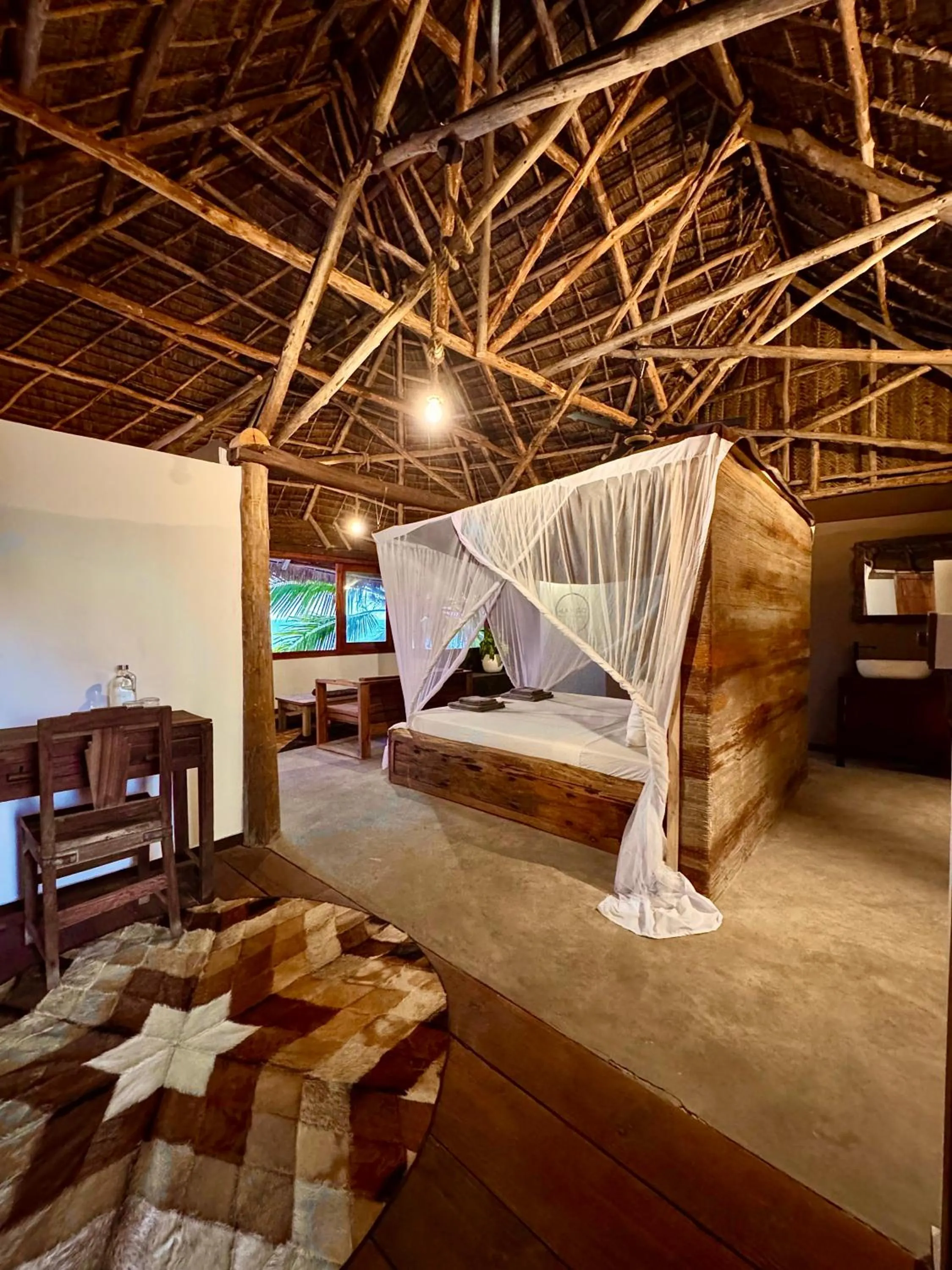 Photo of the whole room, Bed in Mango Beach House