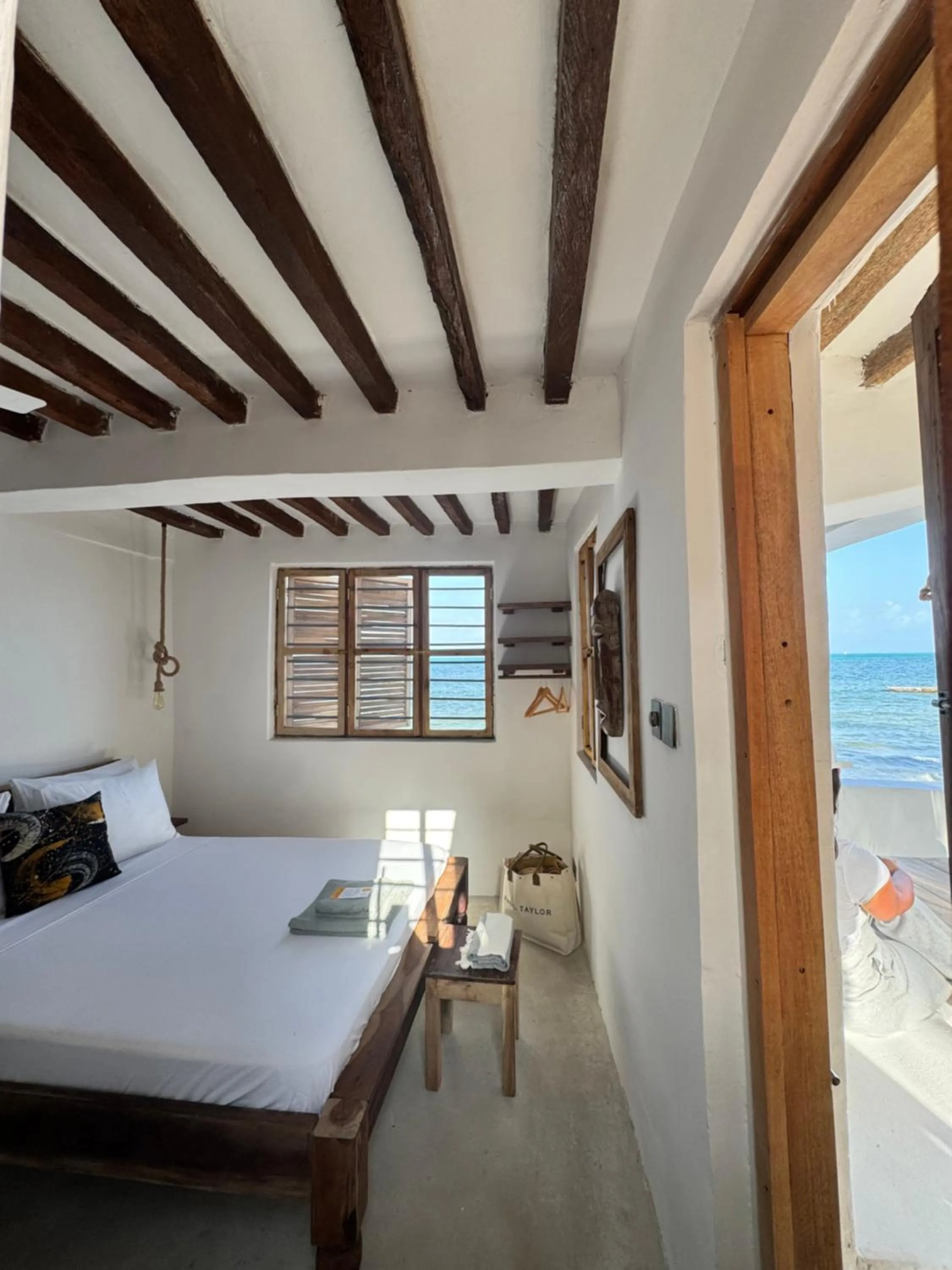 Bed in Mango Beach House