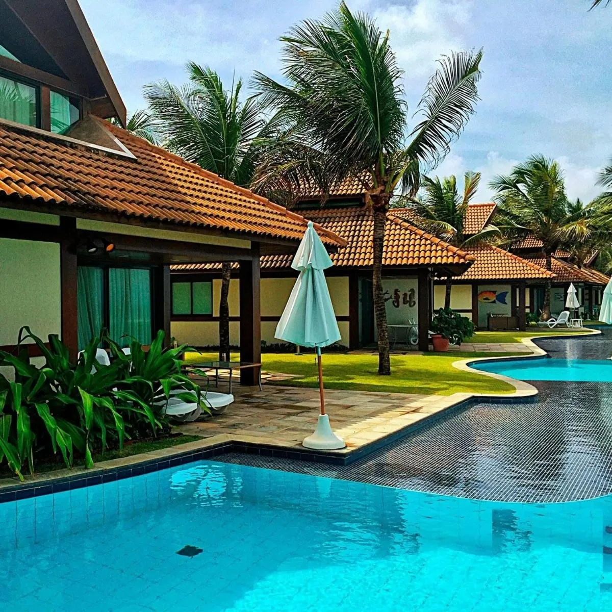 Swimming pool in Marulhos Resort by Smart Stays