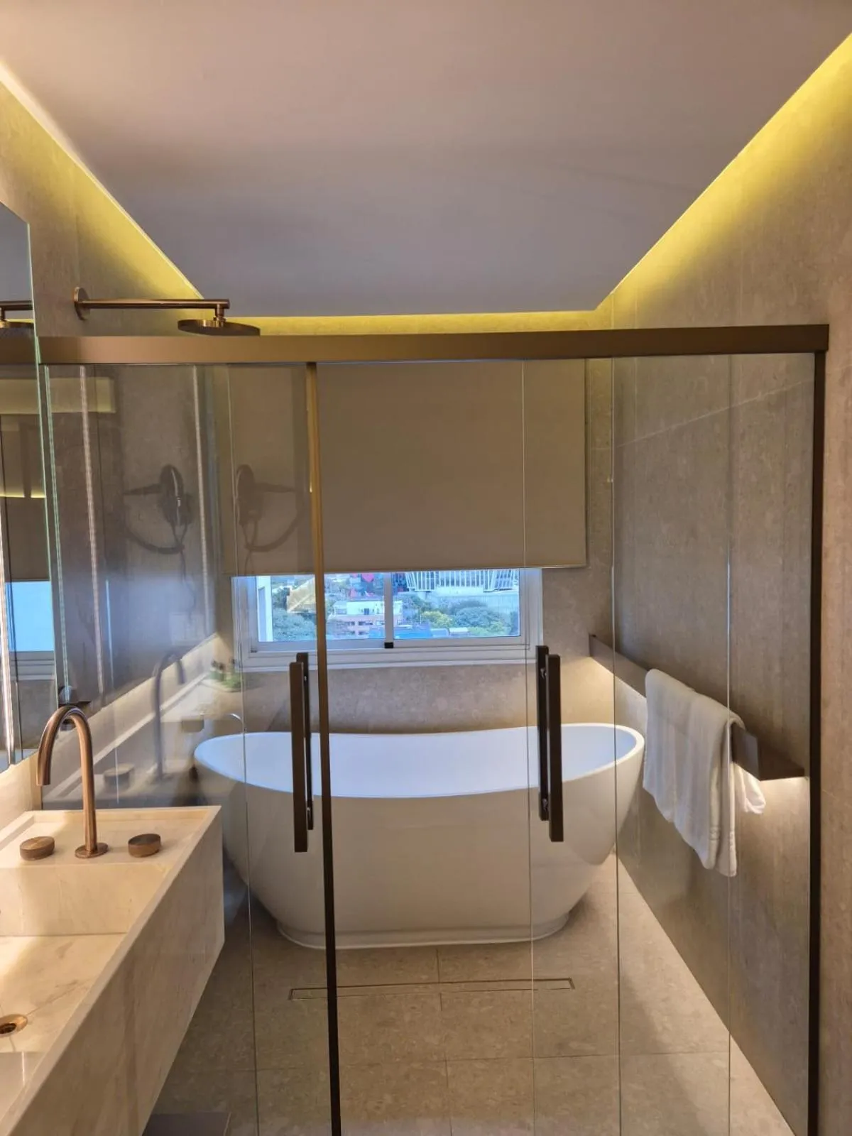 Bathroom in Intercity São Paulo Nações Unidas