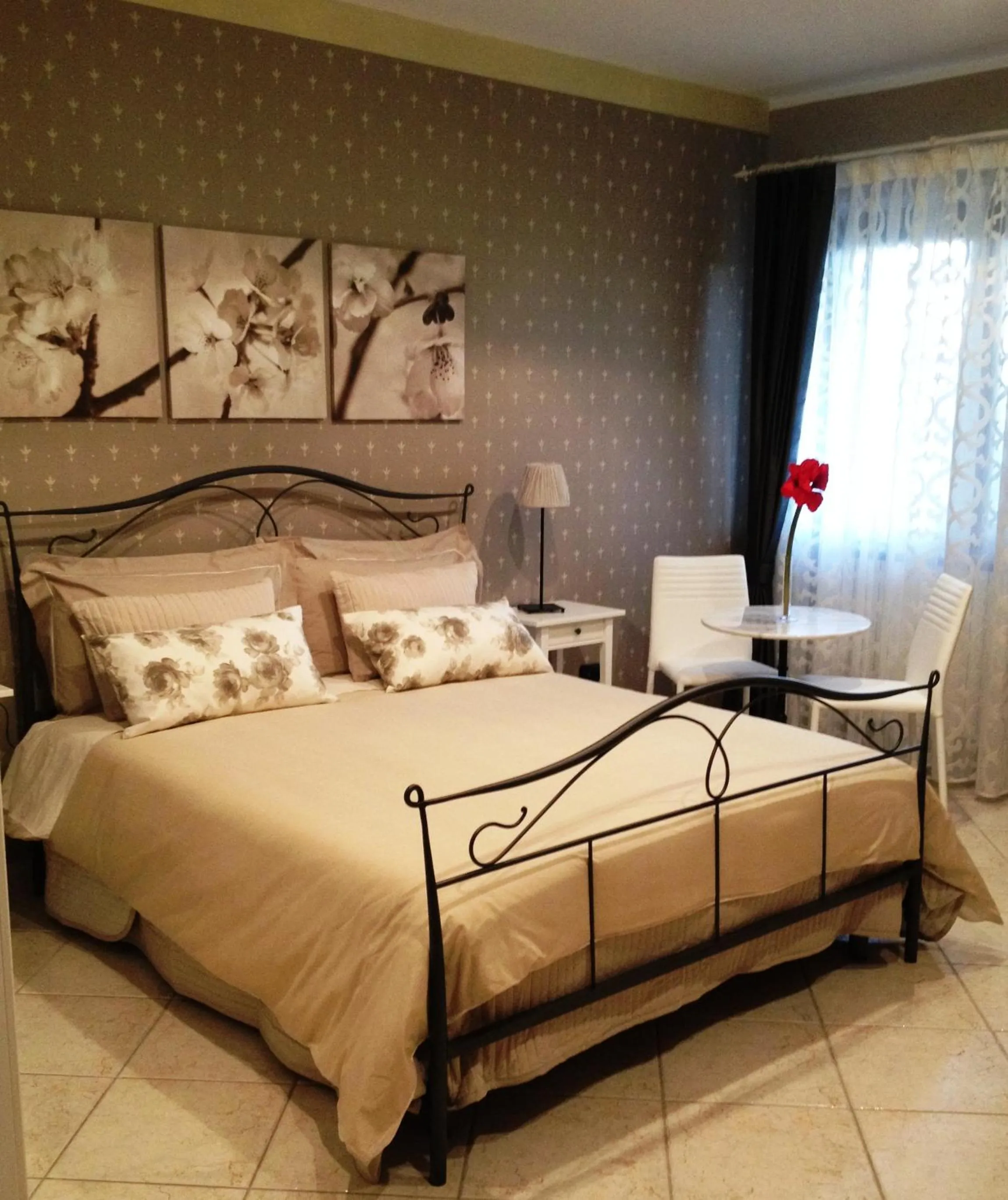 Bedroom, Bed in Cherry House Bed&Breakfast