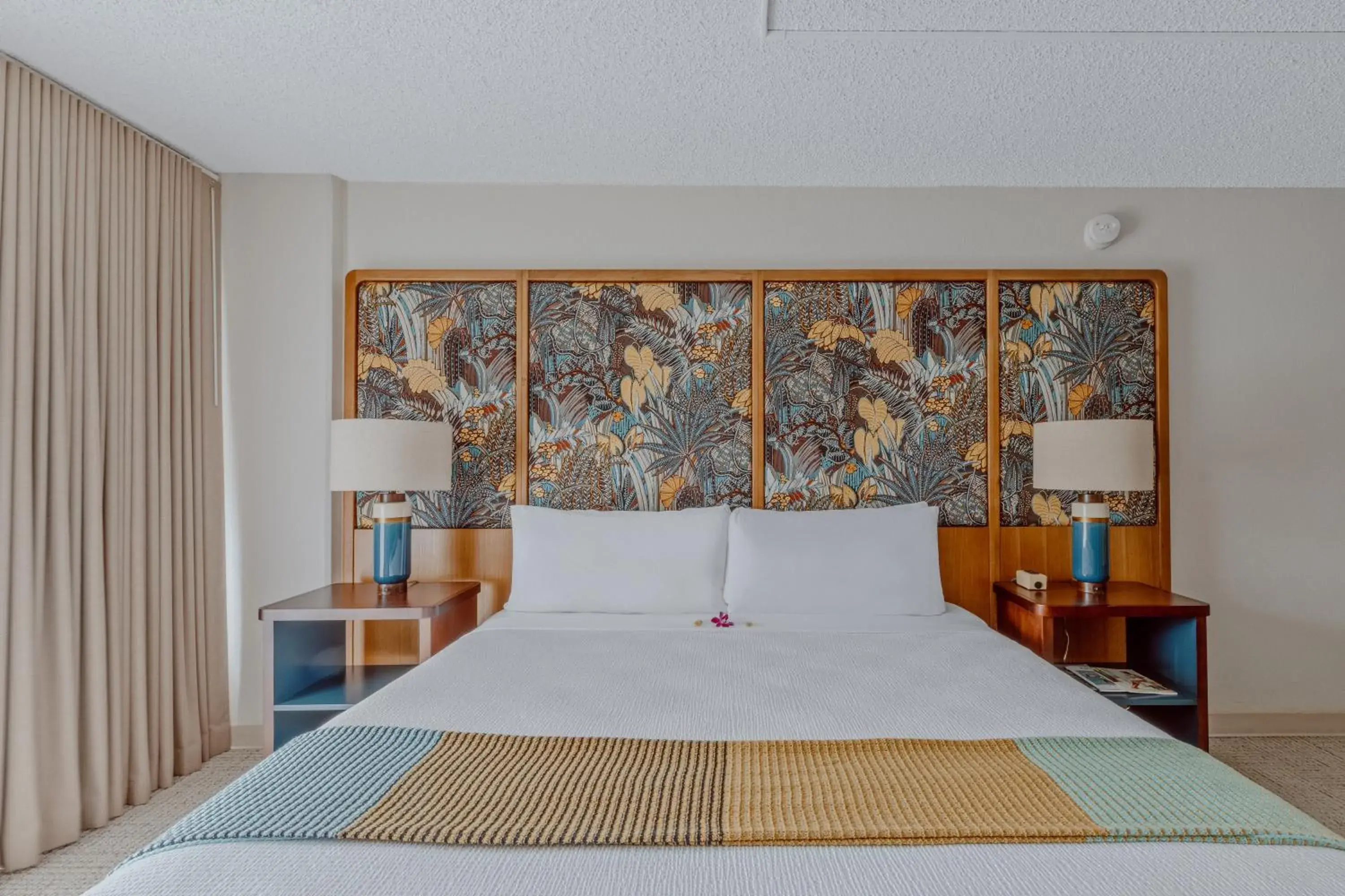 King Room in White Sands Hotel King Room in White Sands Hotel