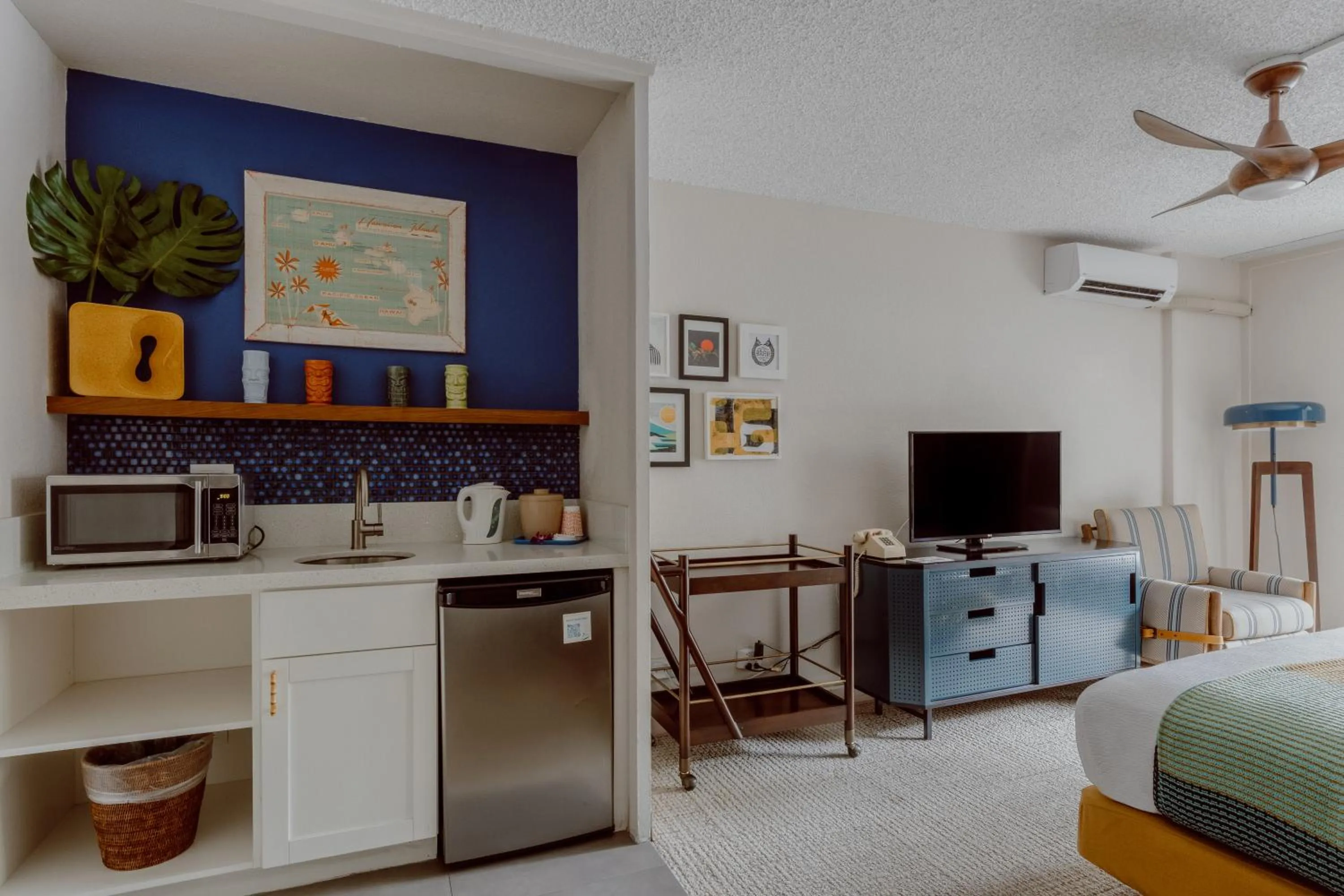 kitchen in White Sands Hotel