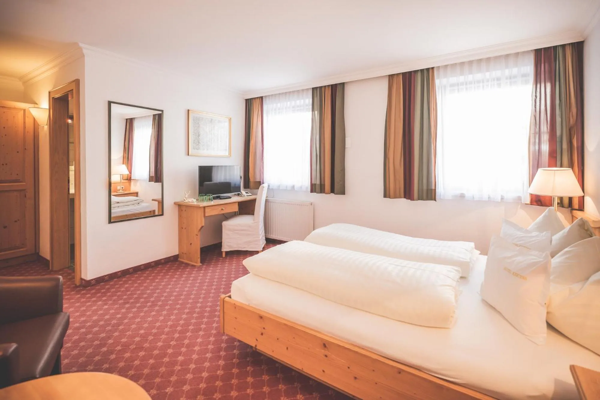 Bedroom, Bed in Kertess