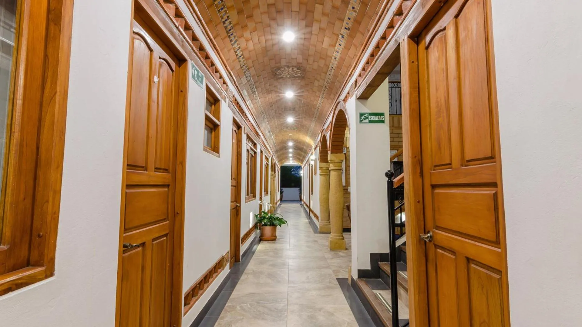 Lobby or reception in Fontana Plaza Hotel