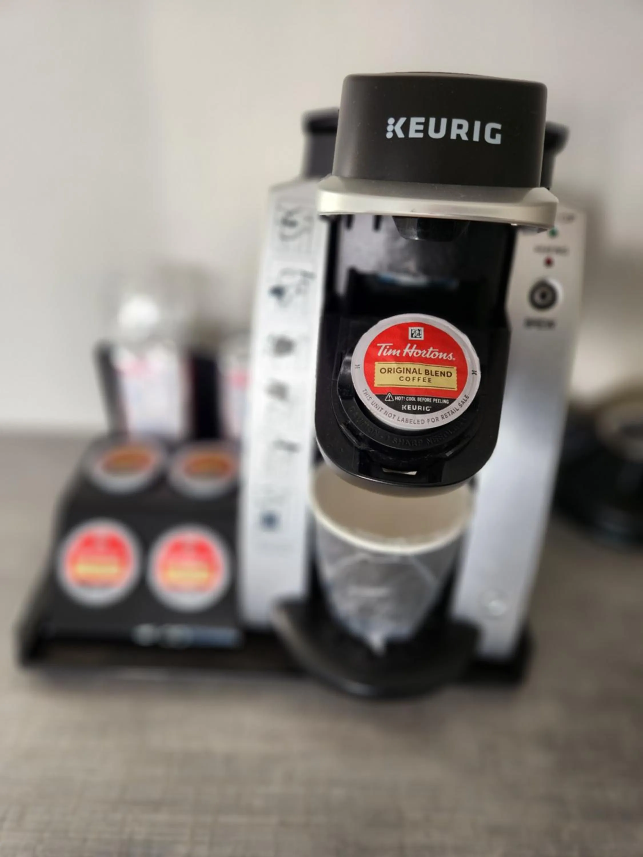 Coffee/tea facilities in Brio Beach Inn