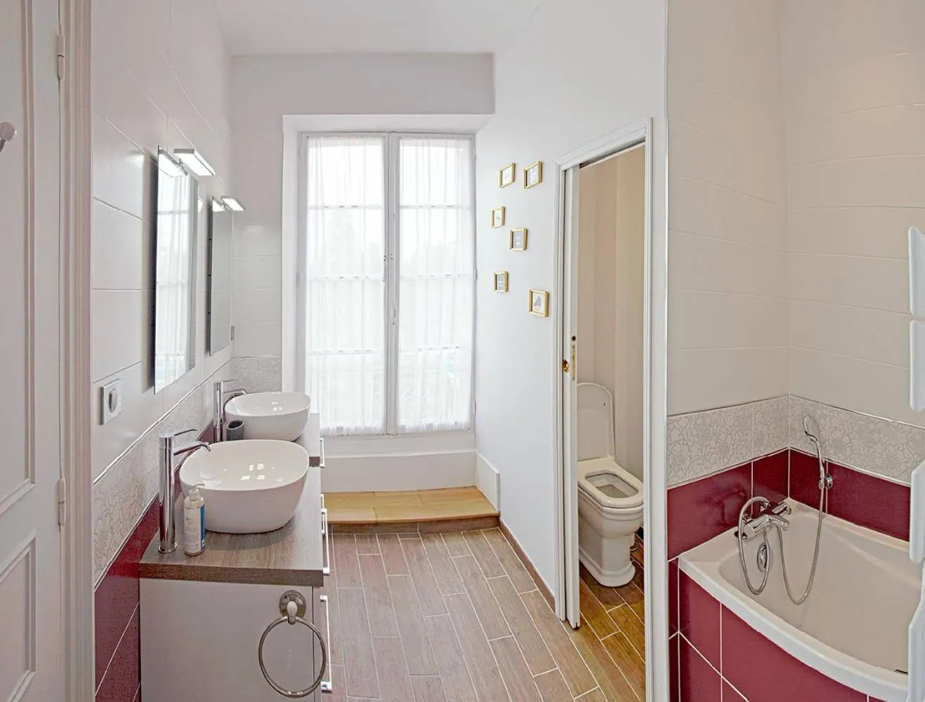 Toilet in Chambres d'hotes de Pouzelande