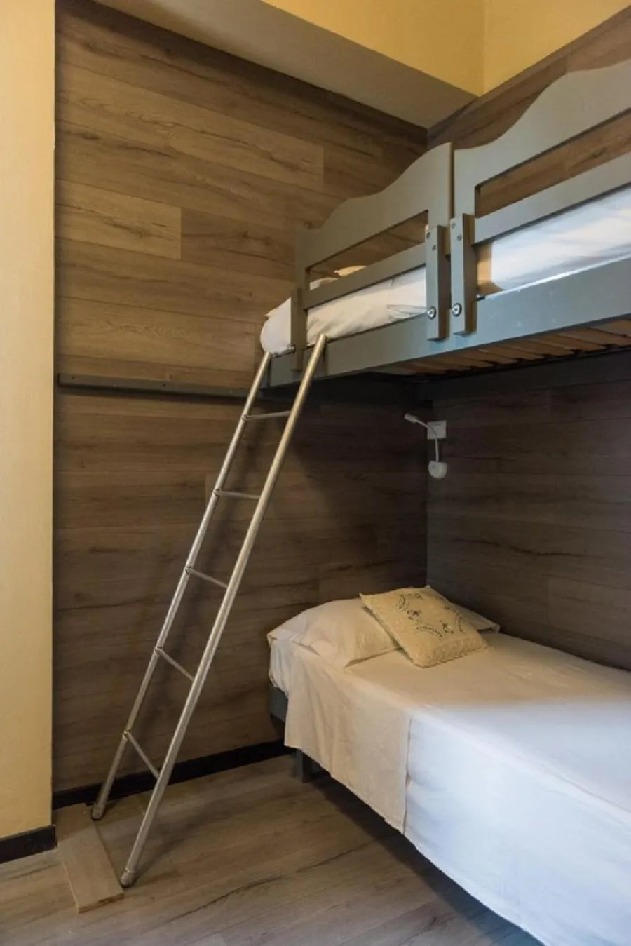 Bedroom in Hotel Royal