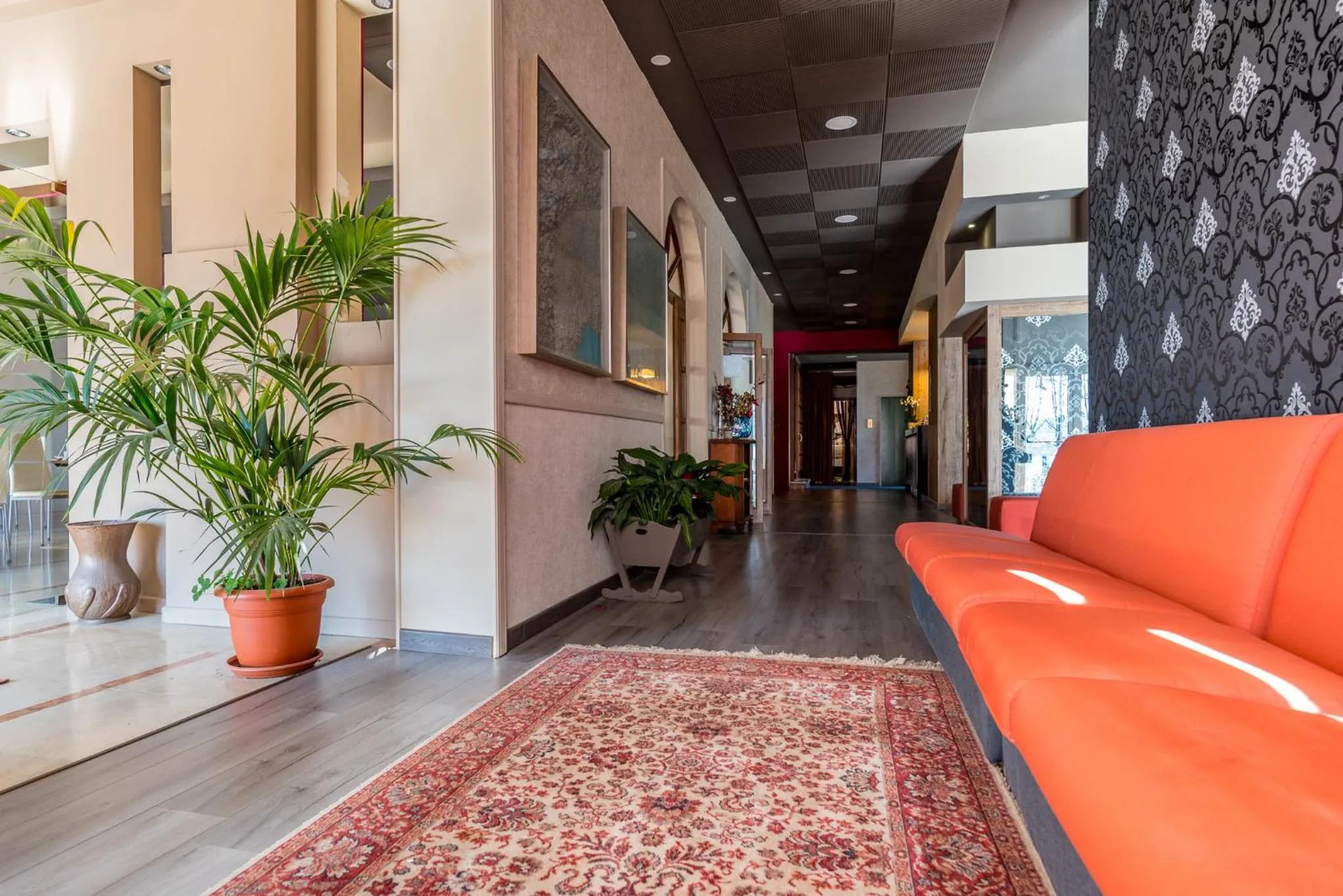 Patio in Hotel Royal