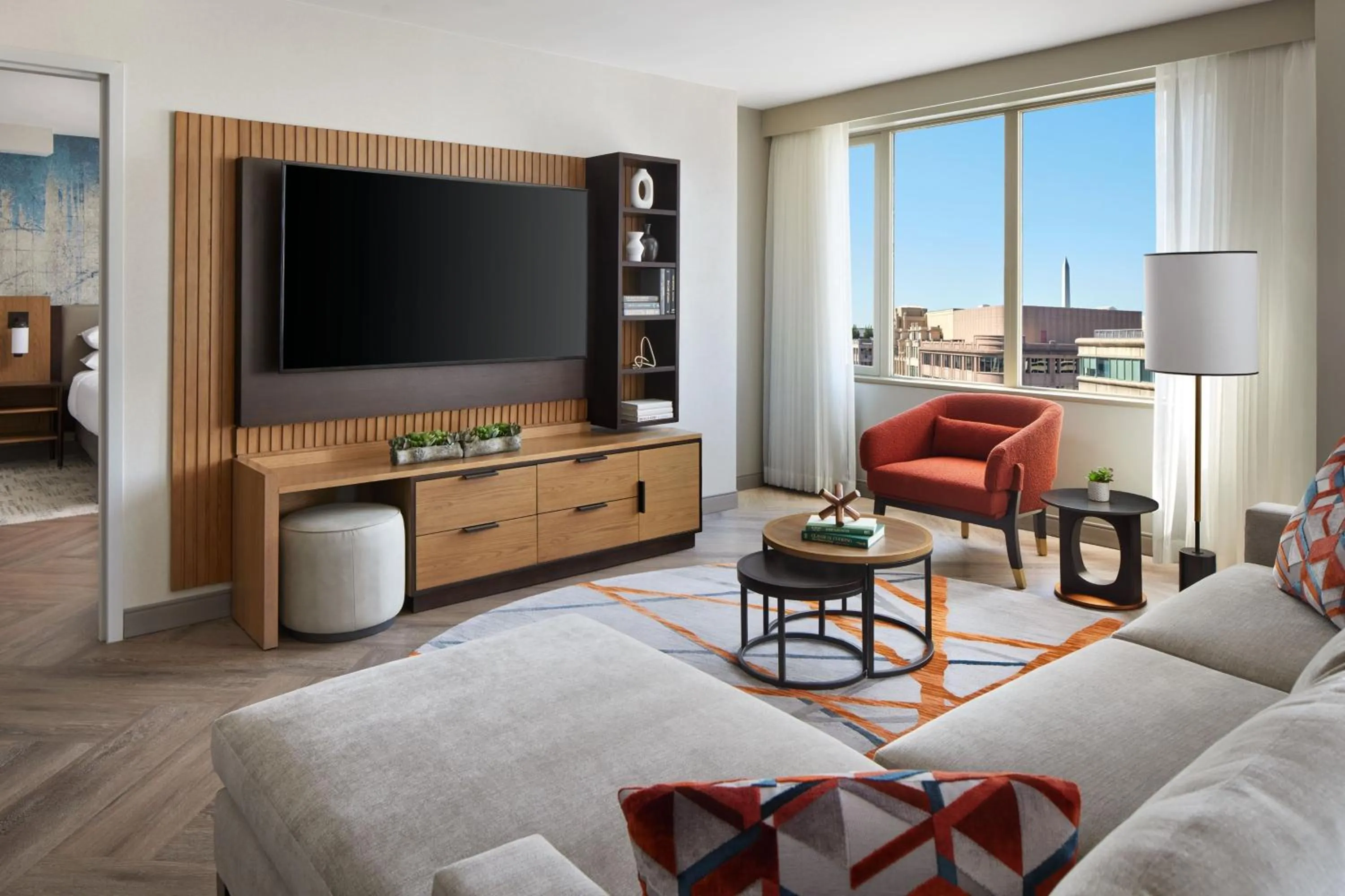 Living room in Washington Marriott at Metro Center