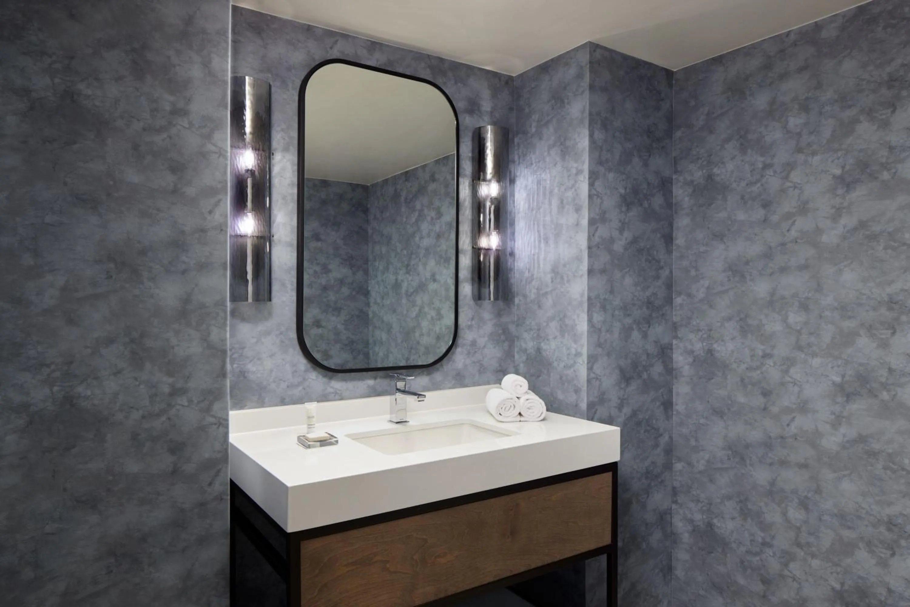 Bedroom in Washington Marriott at Metro Center