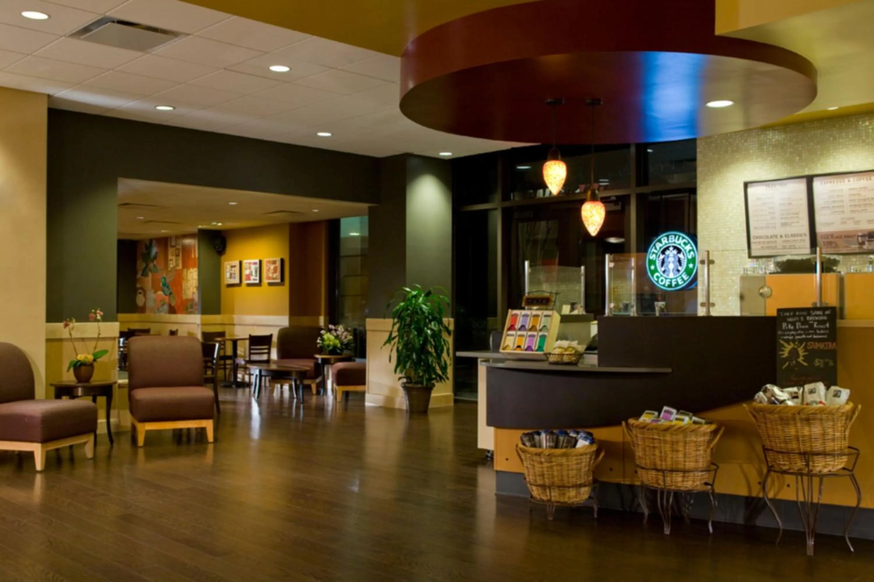 Restaurant/places to eat in Washington Marriott at Metro Center