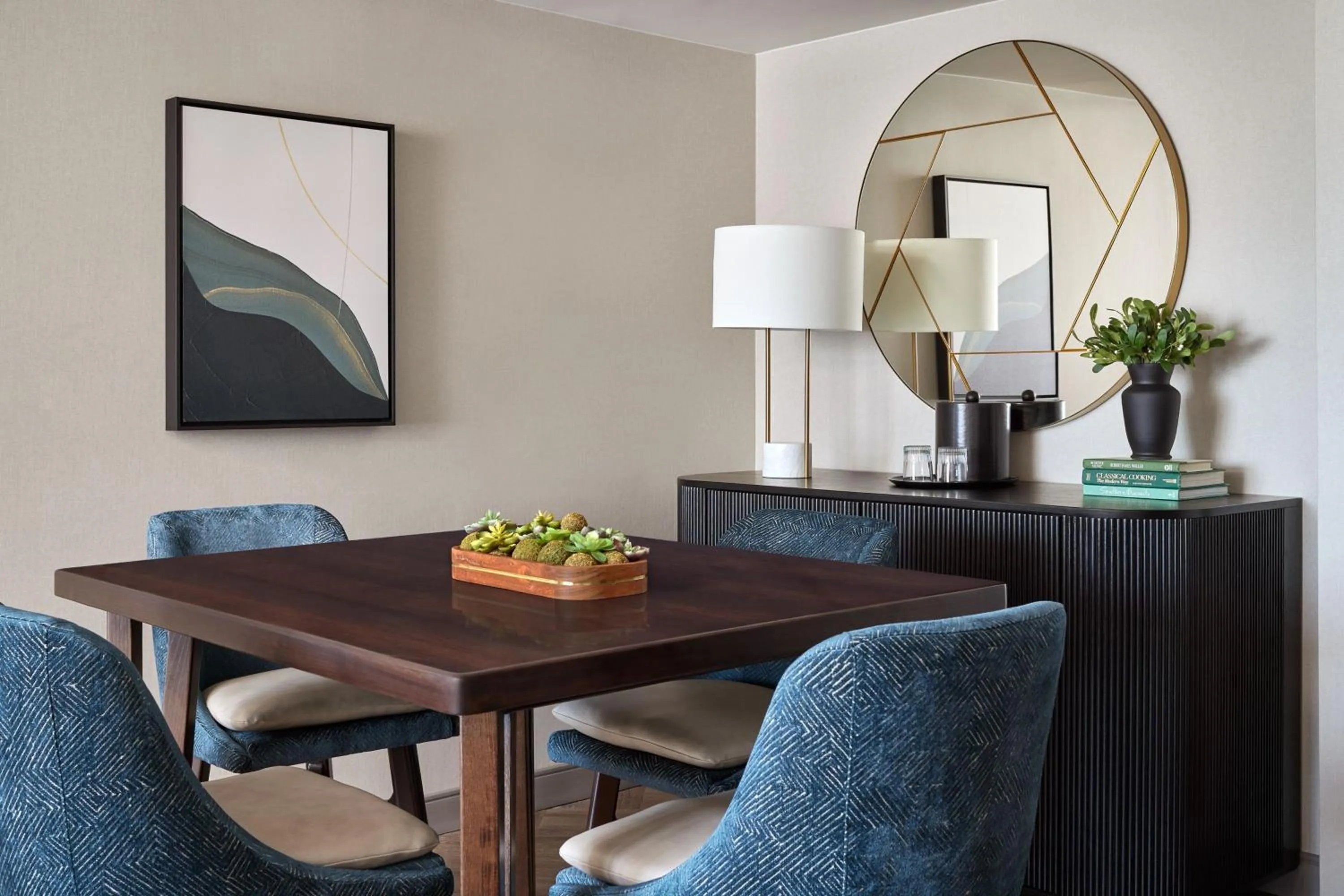 Bedroom in Washington Marriott at Metro Center