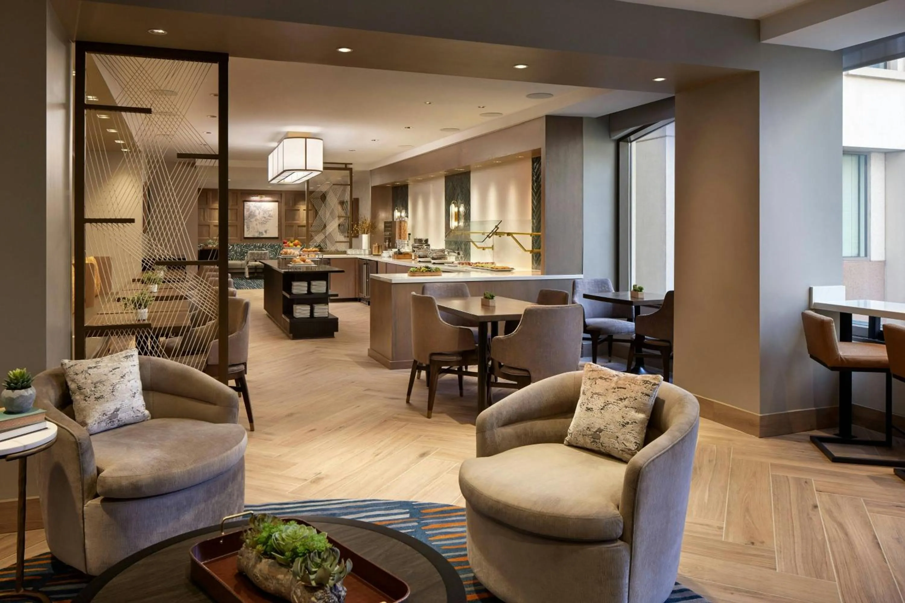 Lounge or bar in Washington Marriott at Metro Center