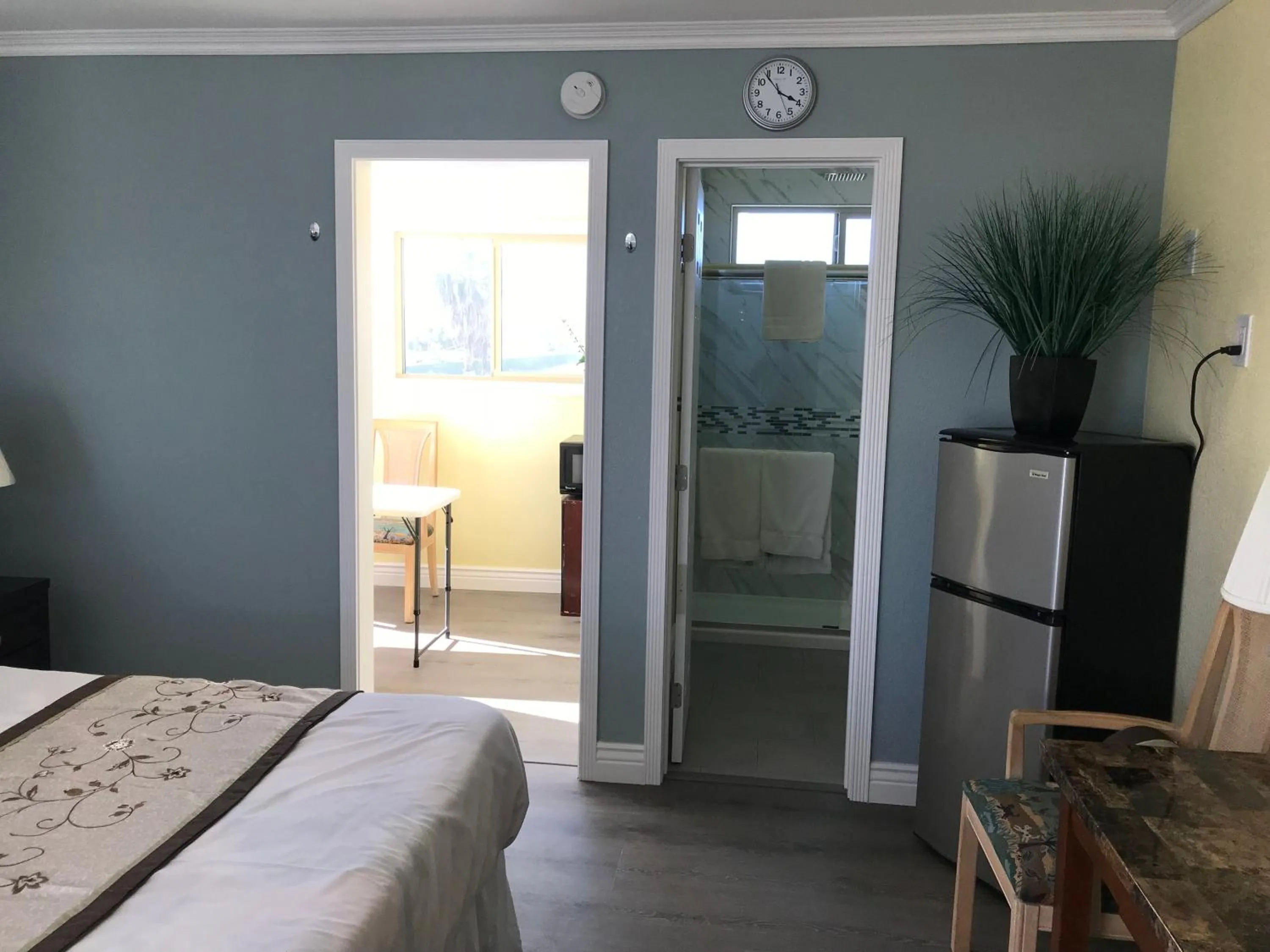 Bedroom, Bed in 777 Motor Inn