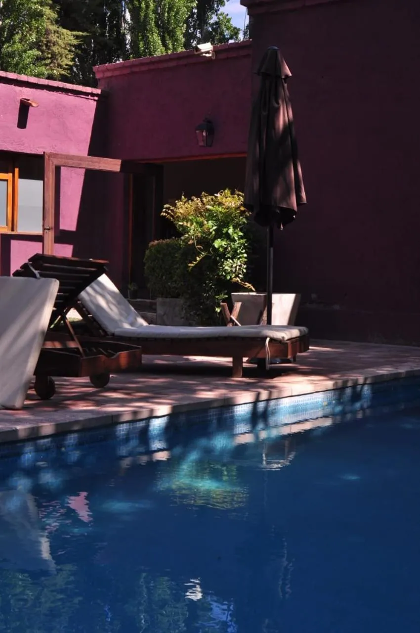 Pool view in Posada Borravino