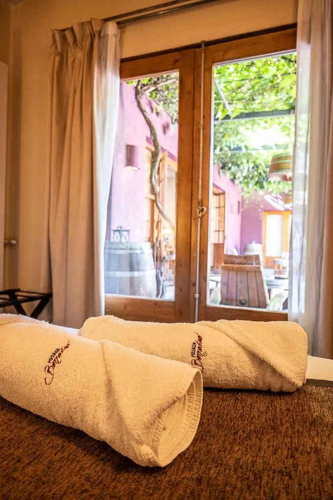 Photo of the whole room, Bed in Posada Borravino