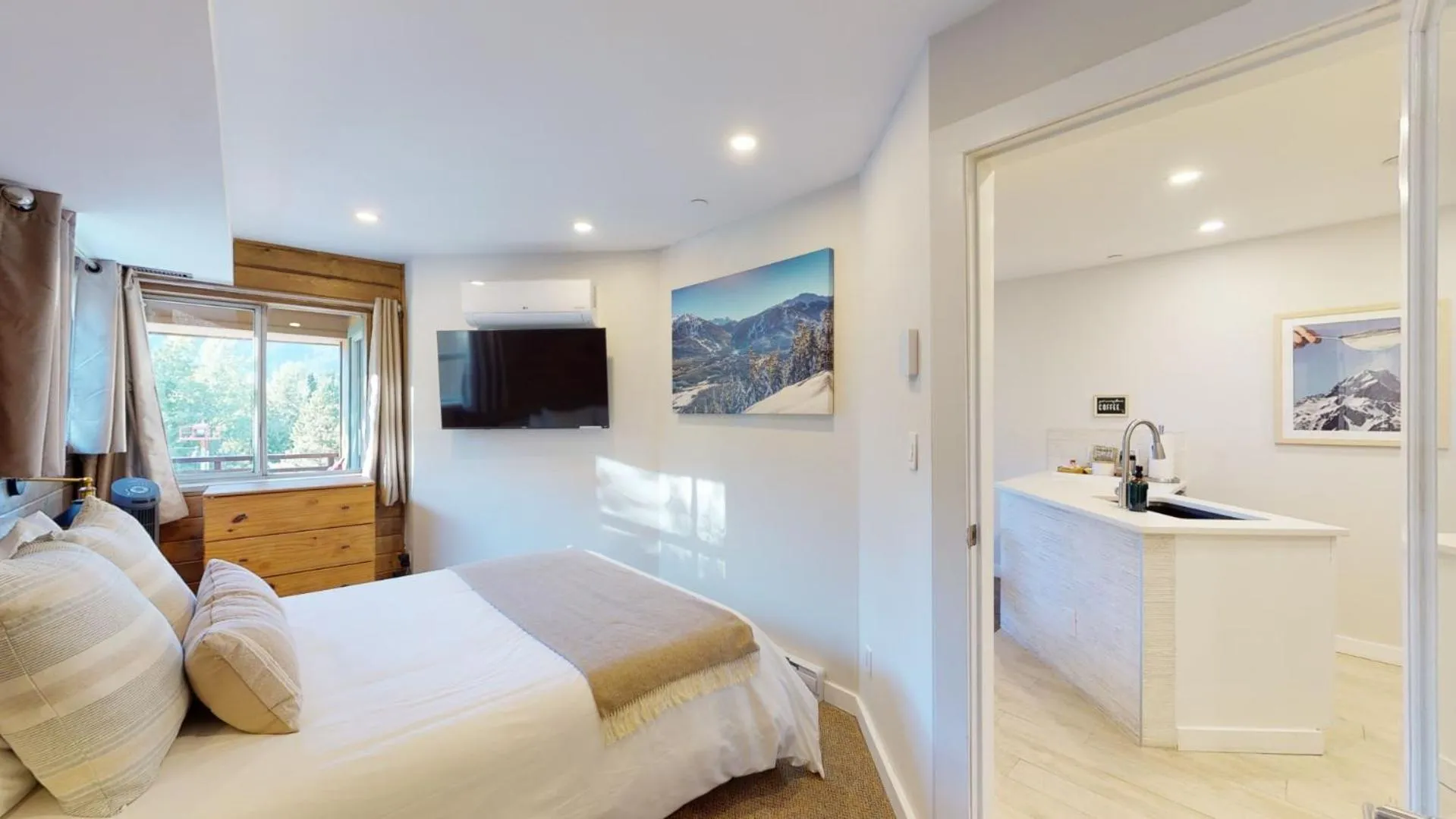 Bed in Marketplace Lodge