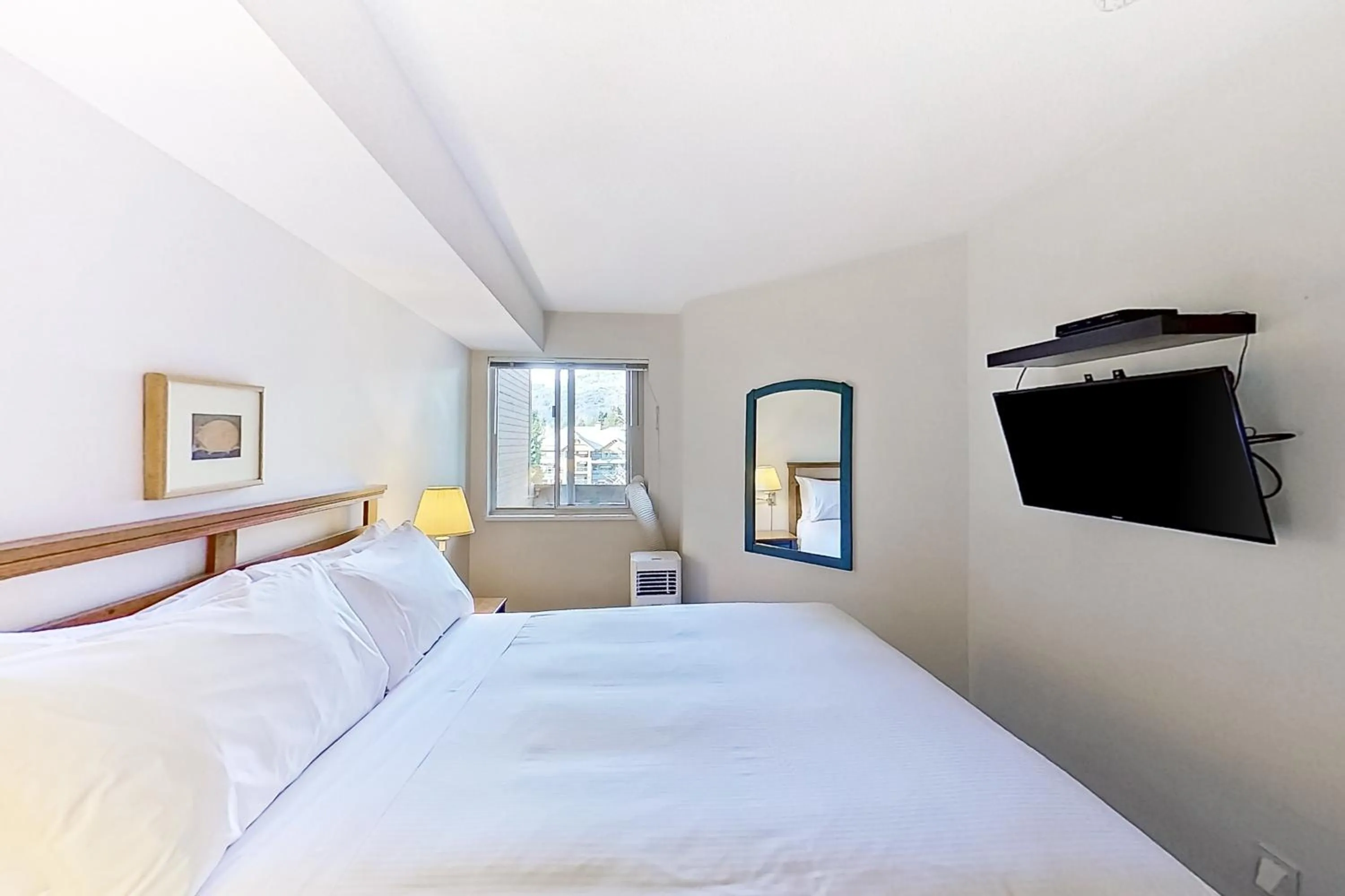 Bed in Marketplace Lodge