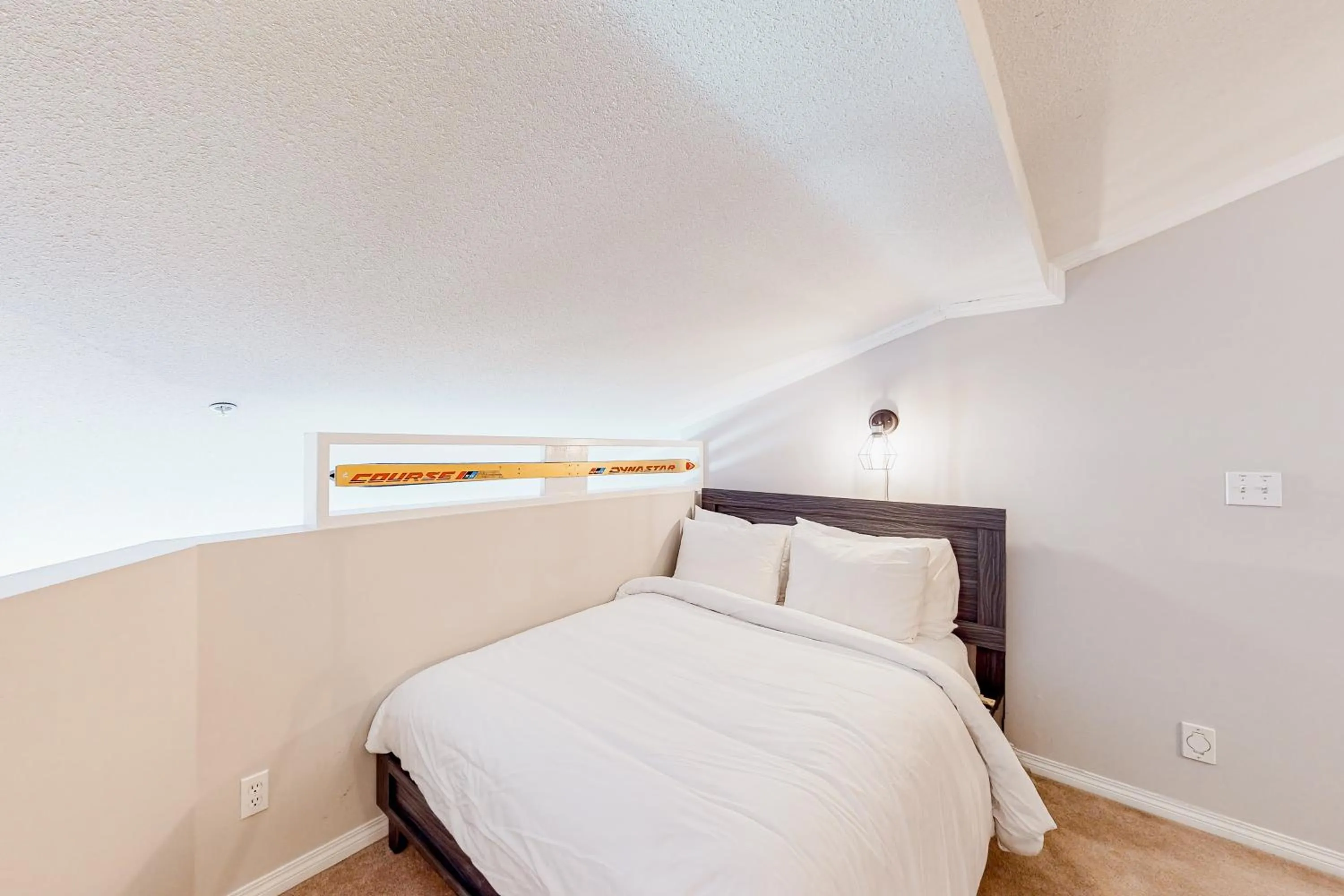 Bed in Marketplace Lodge