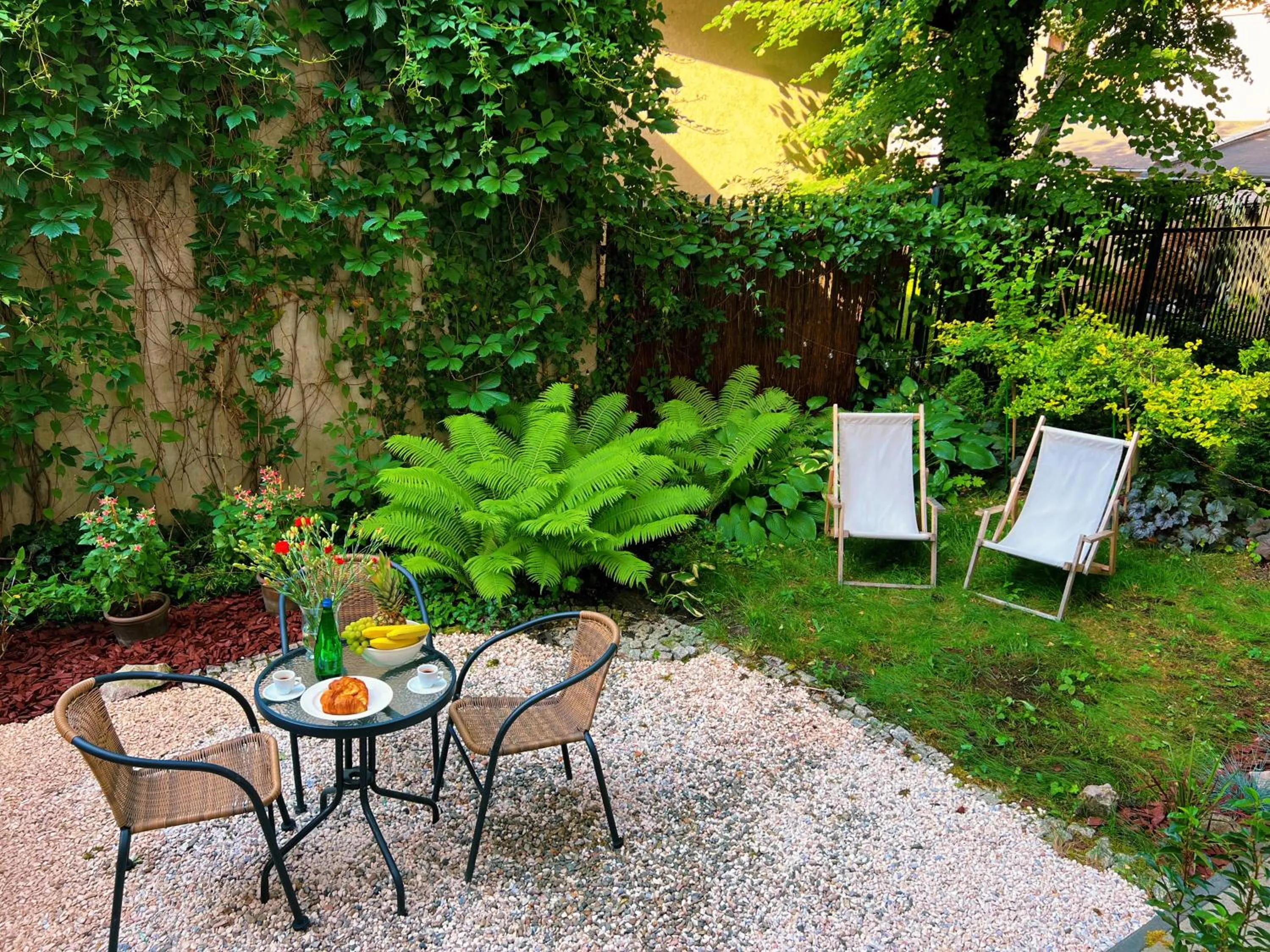 Garden in Krakow Central Apartments