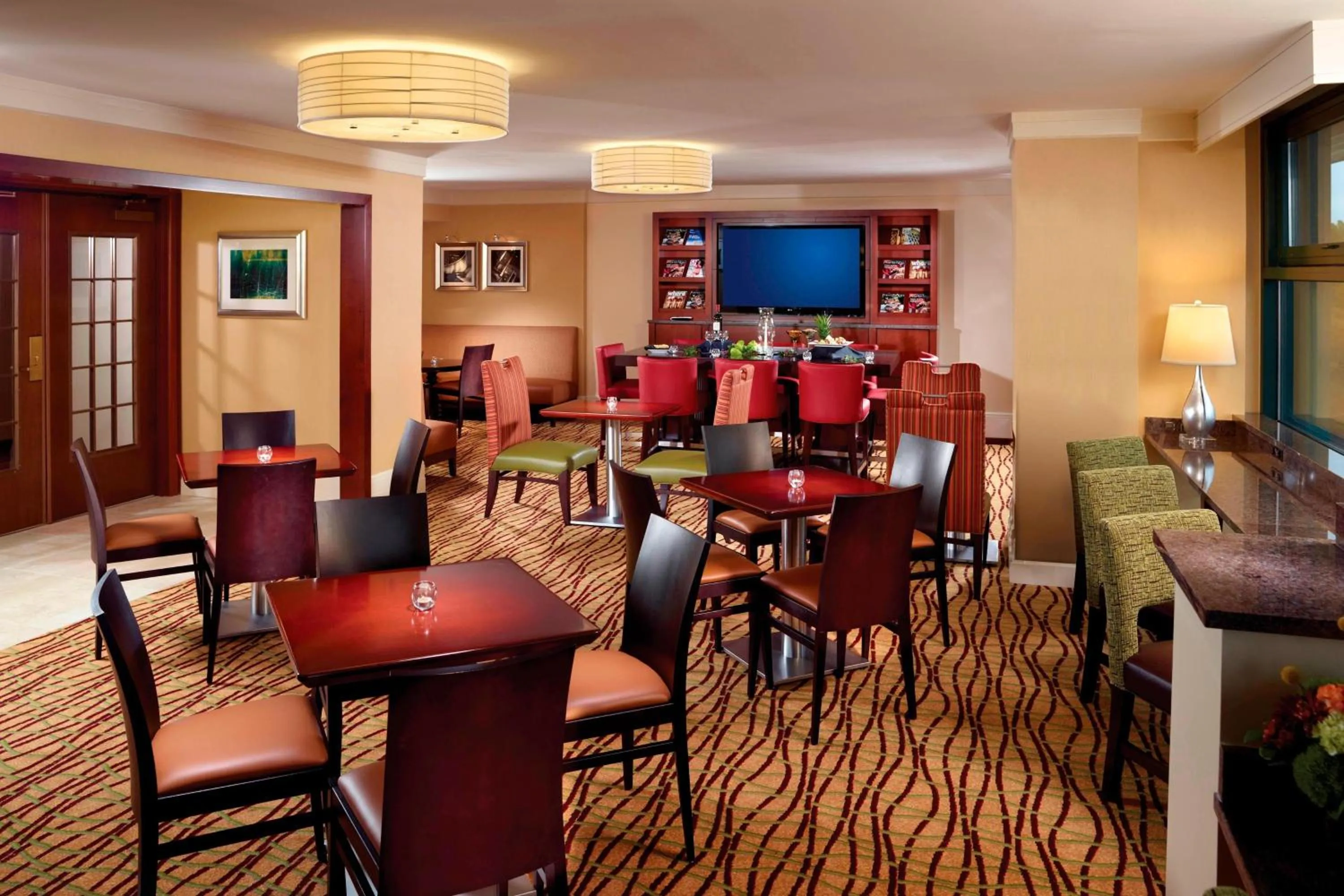 Lounge or bar in Atlanta Marriott Alpharetta