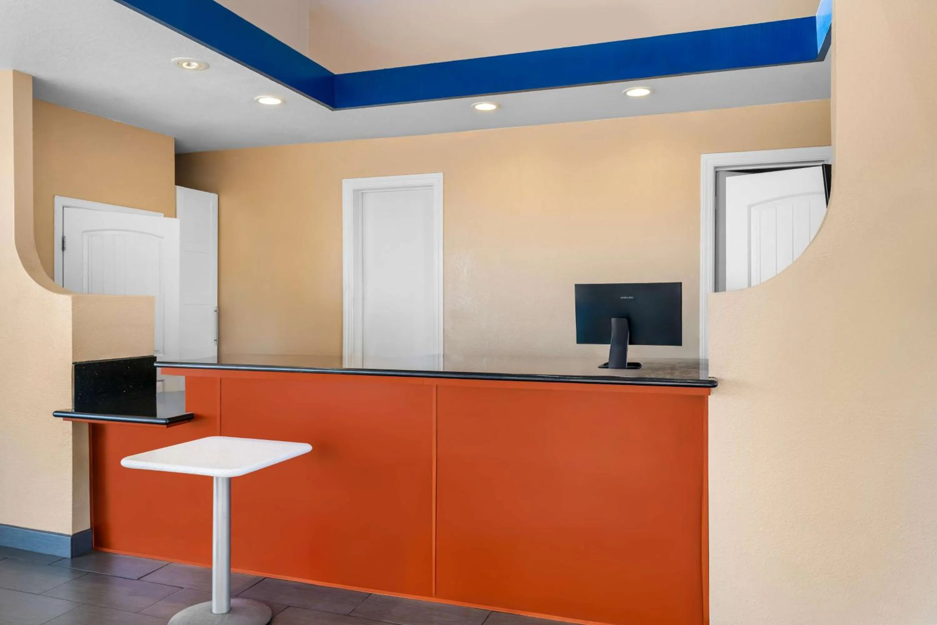 Lobby or reception in Americas Best Value Inn Vacaville