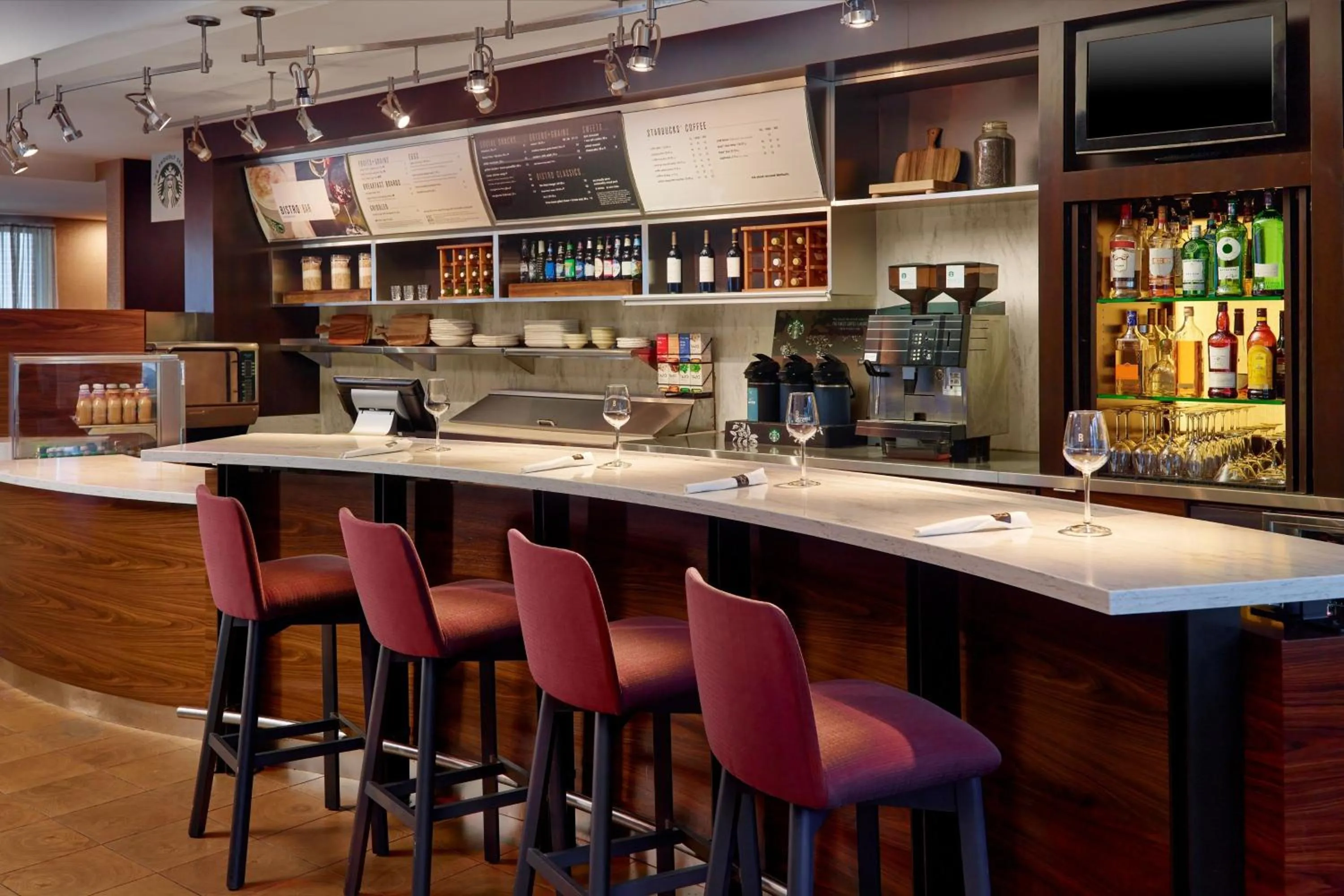 Lounge or bar in Courtyard by Marriott Atlanta Executive Park/Emory