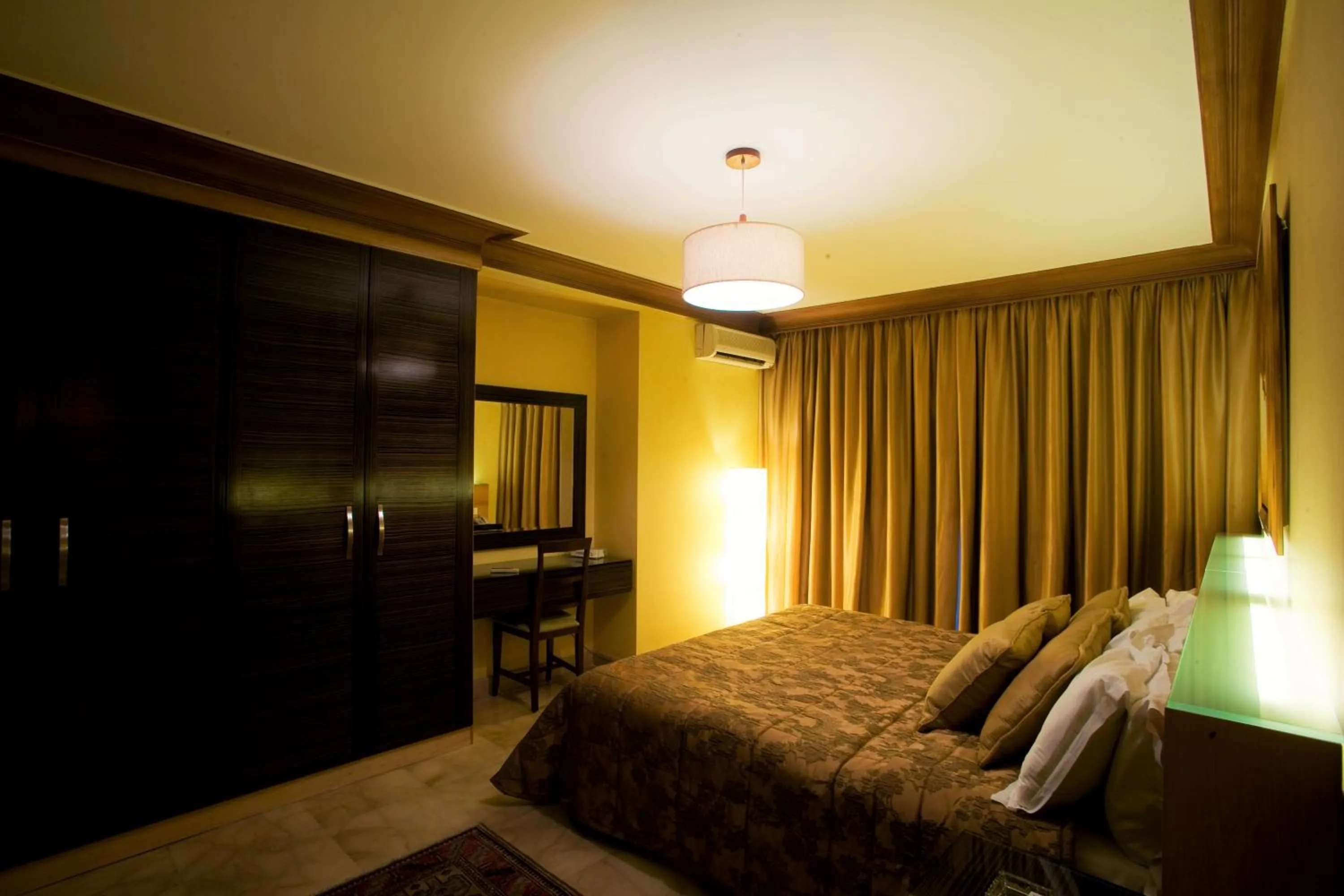 Bedroom, Bed in Lahoya Beirut