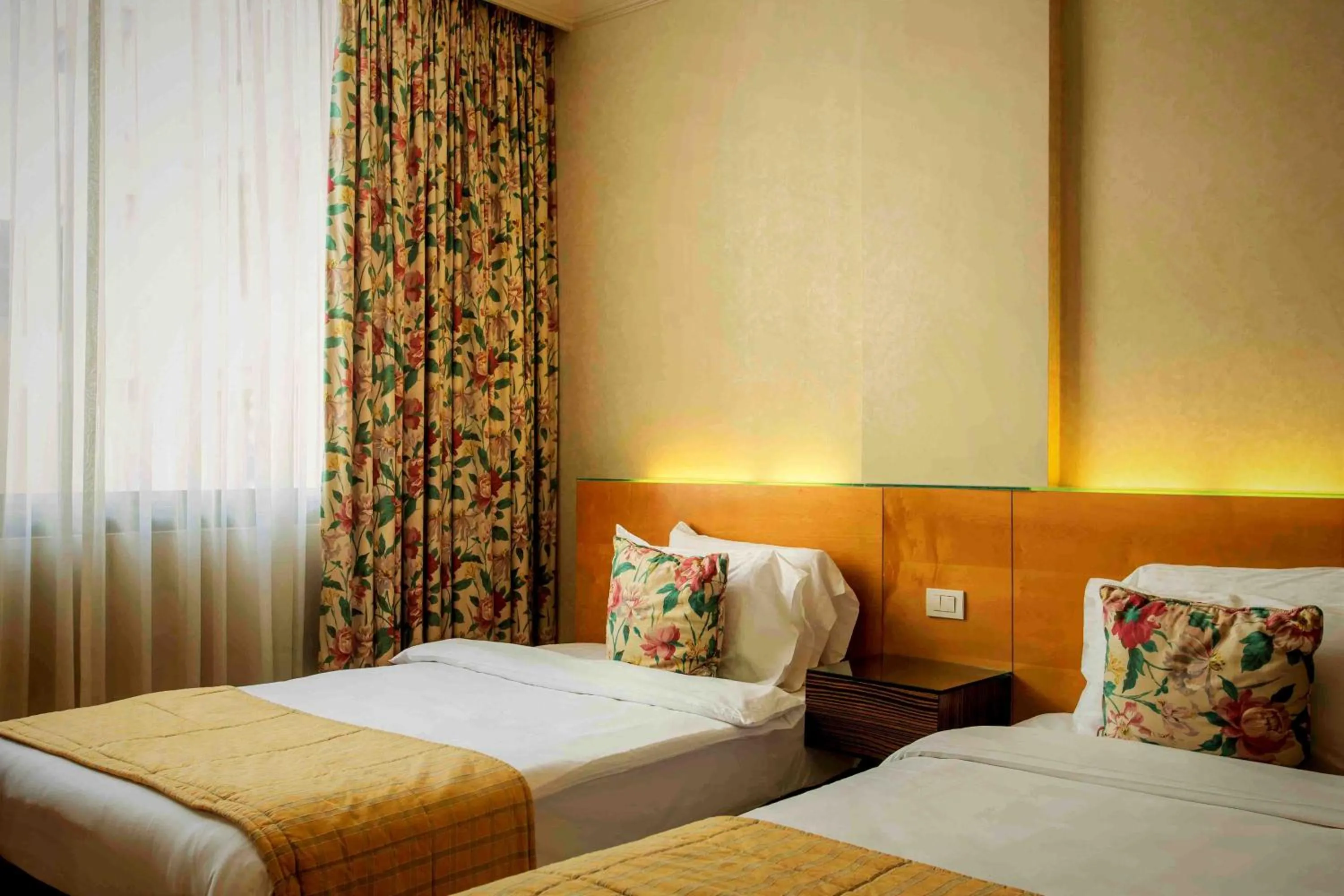 Bedroom, Bed in Lahoya Beirut