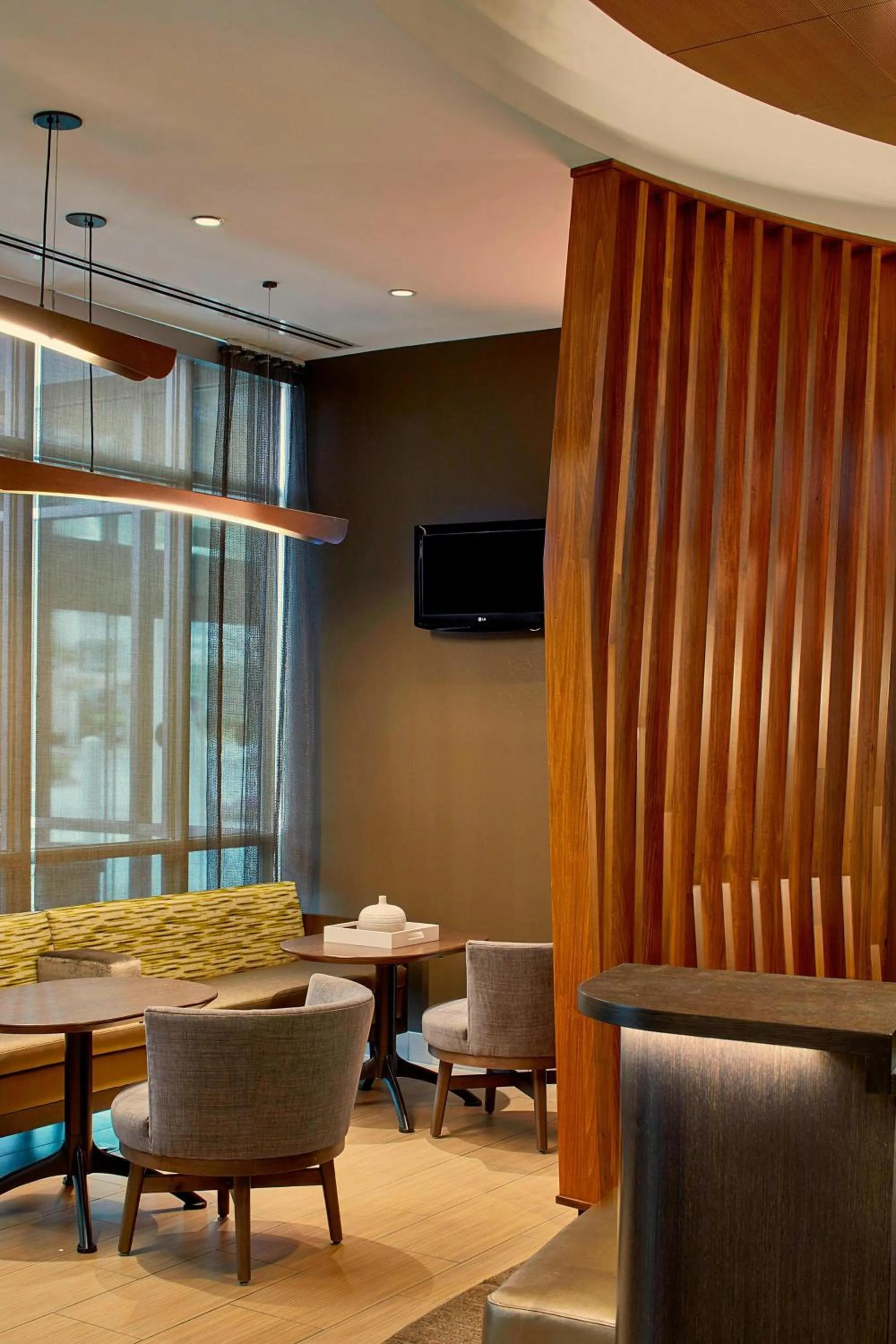 Lobby or reception in SpringHill Suites by Marriott Atlanta Airport Gateway