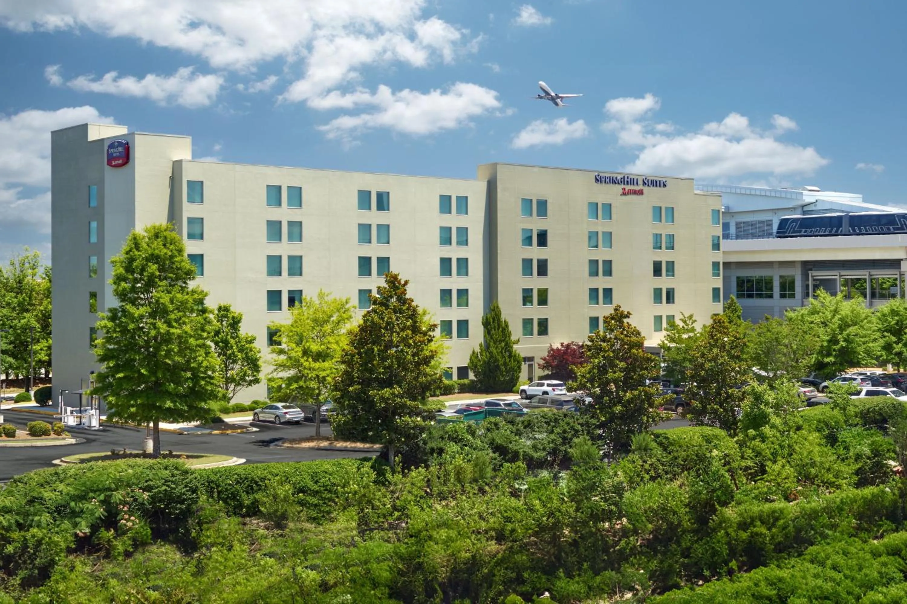 Property building in SpringHill Suites by Marriott Atlanta Airport Gateway