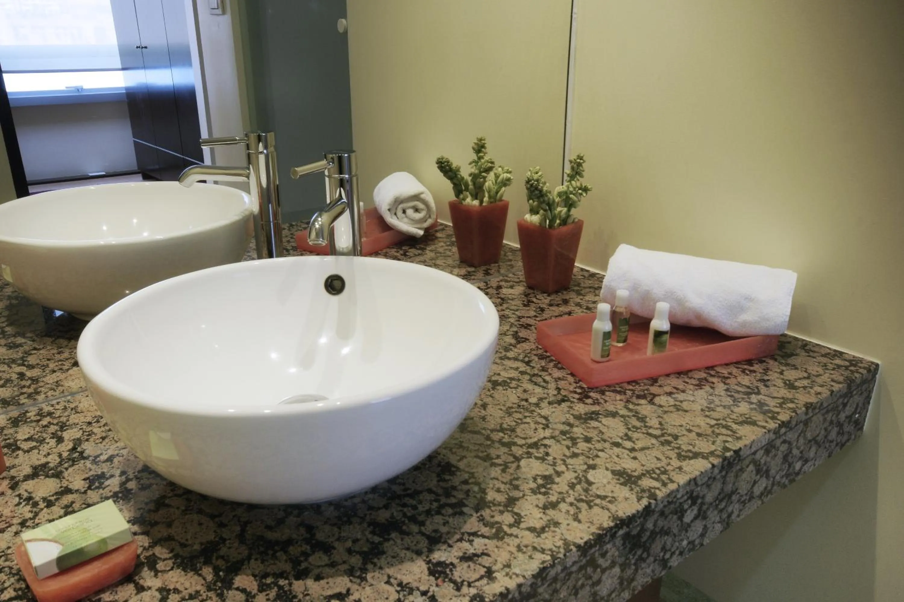 Bathroom in Hausuites