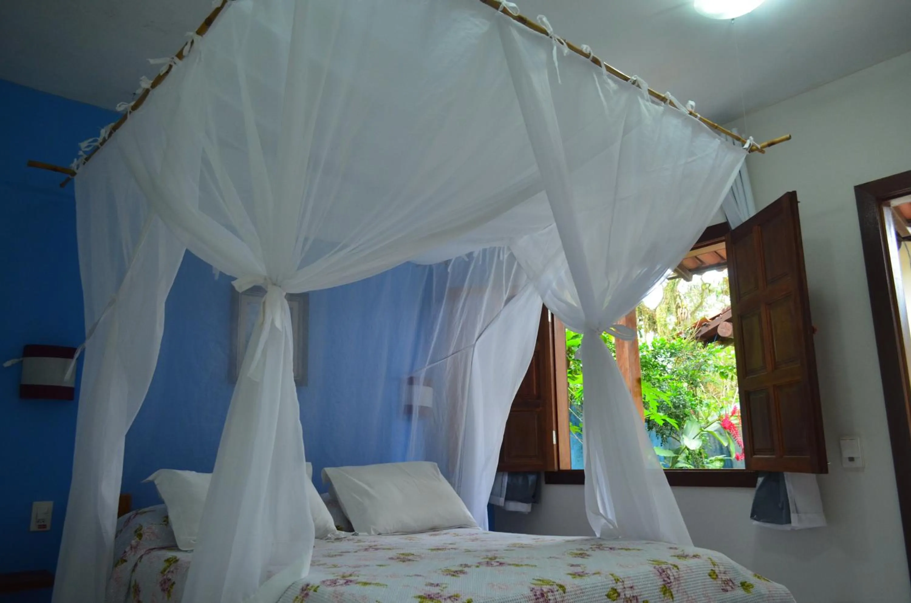 Bed in Pousada Fragata - Arraial D Ajuda - Melhor Localização e Atendimento