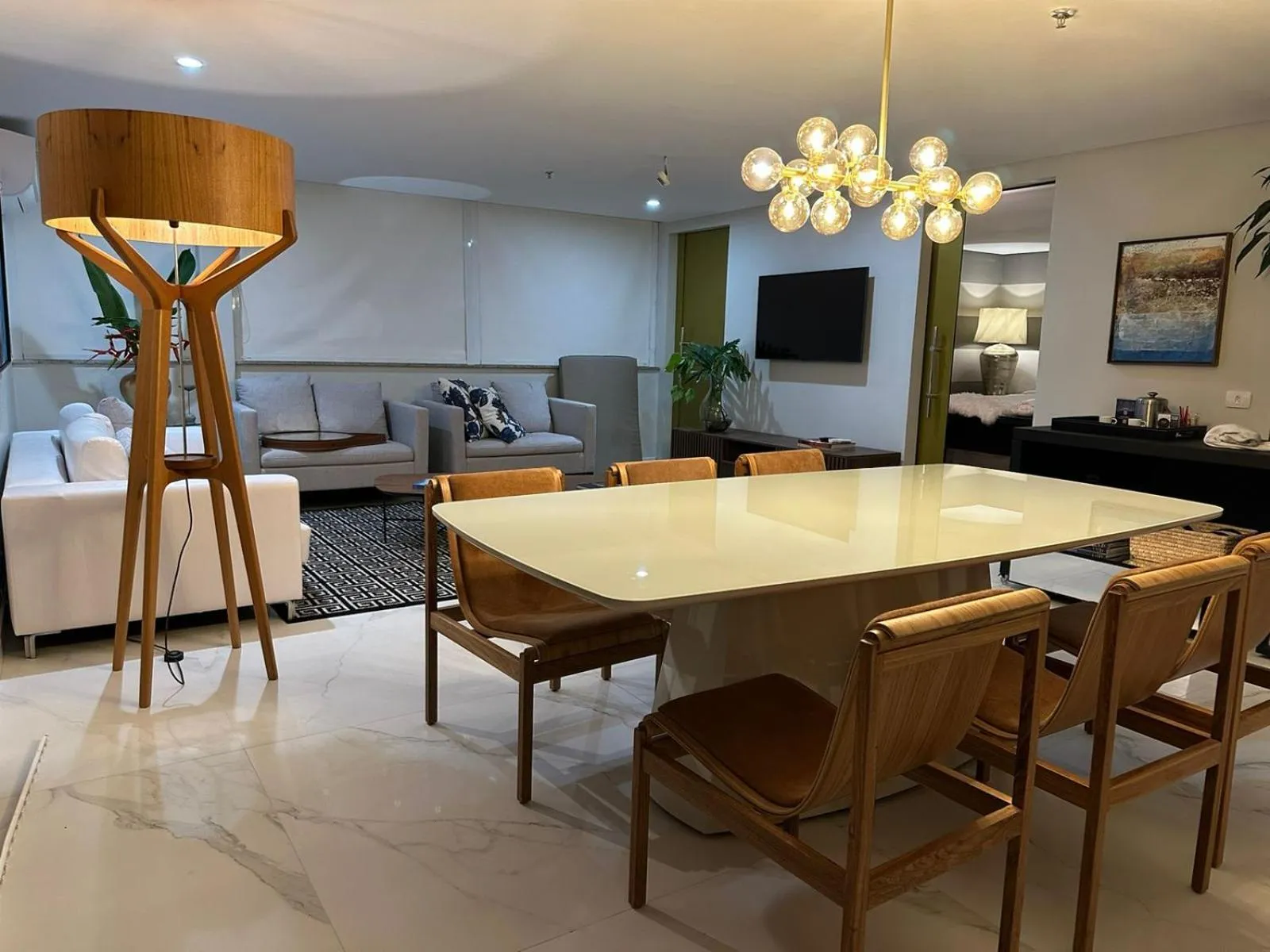 Communal lounge/ TV room in Grand Mercure Belem do Para