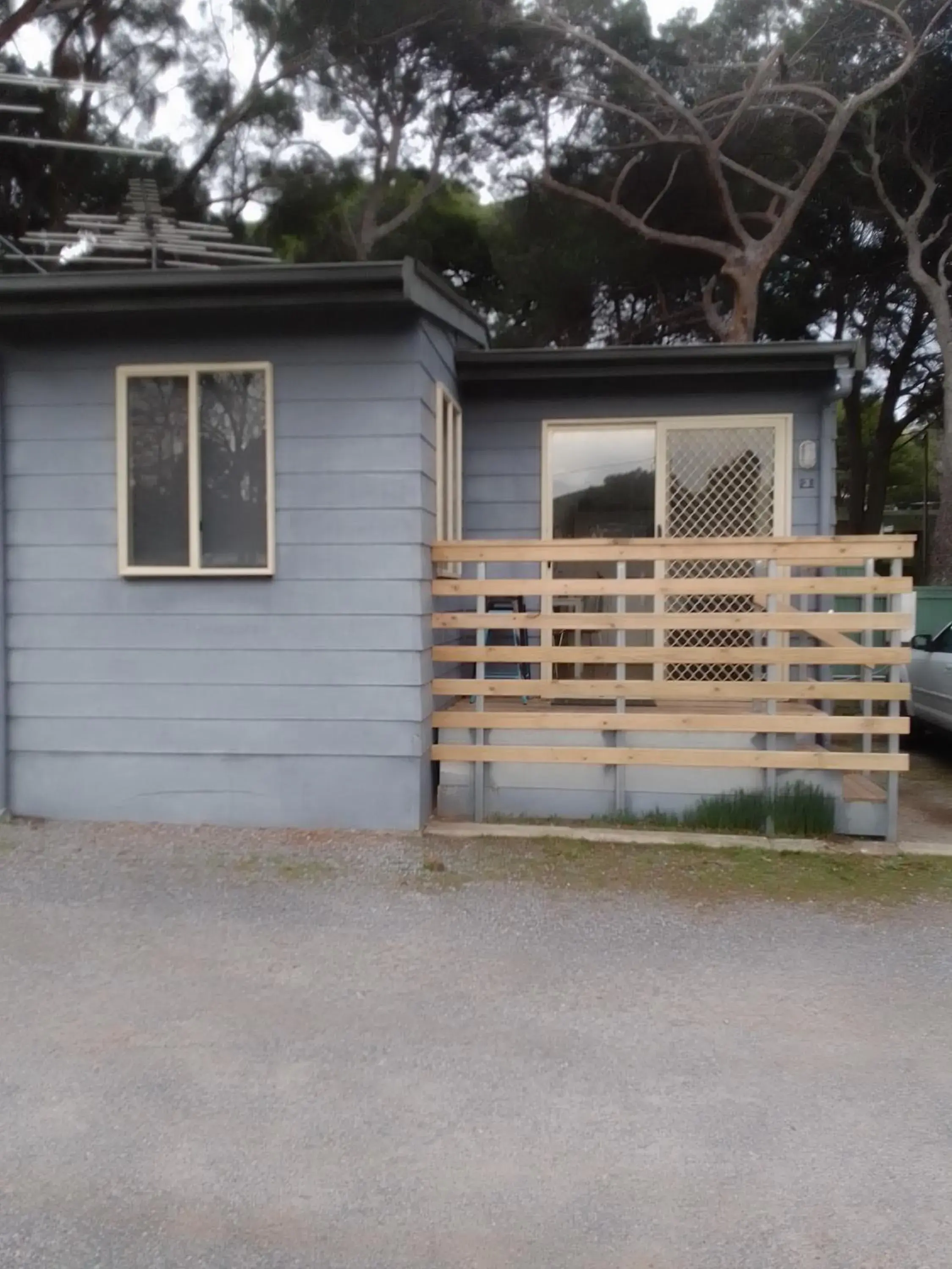 Deluxe Cabin in Second Valley Caravan Park Deluxe Cabin in Second Valley Caravan Park
